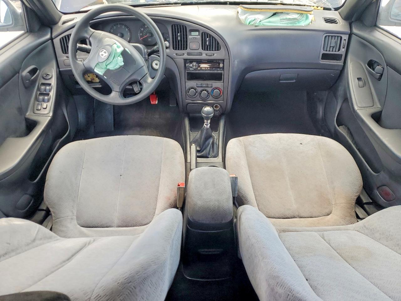 2005 Hyundai Elantra Gls Silver vin: KMHDN46D45U989971