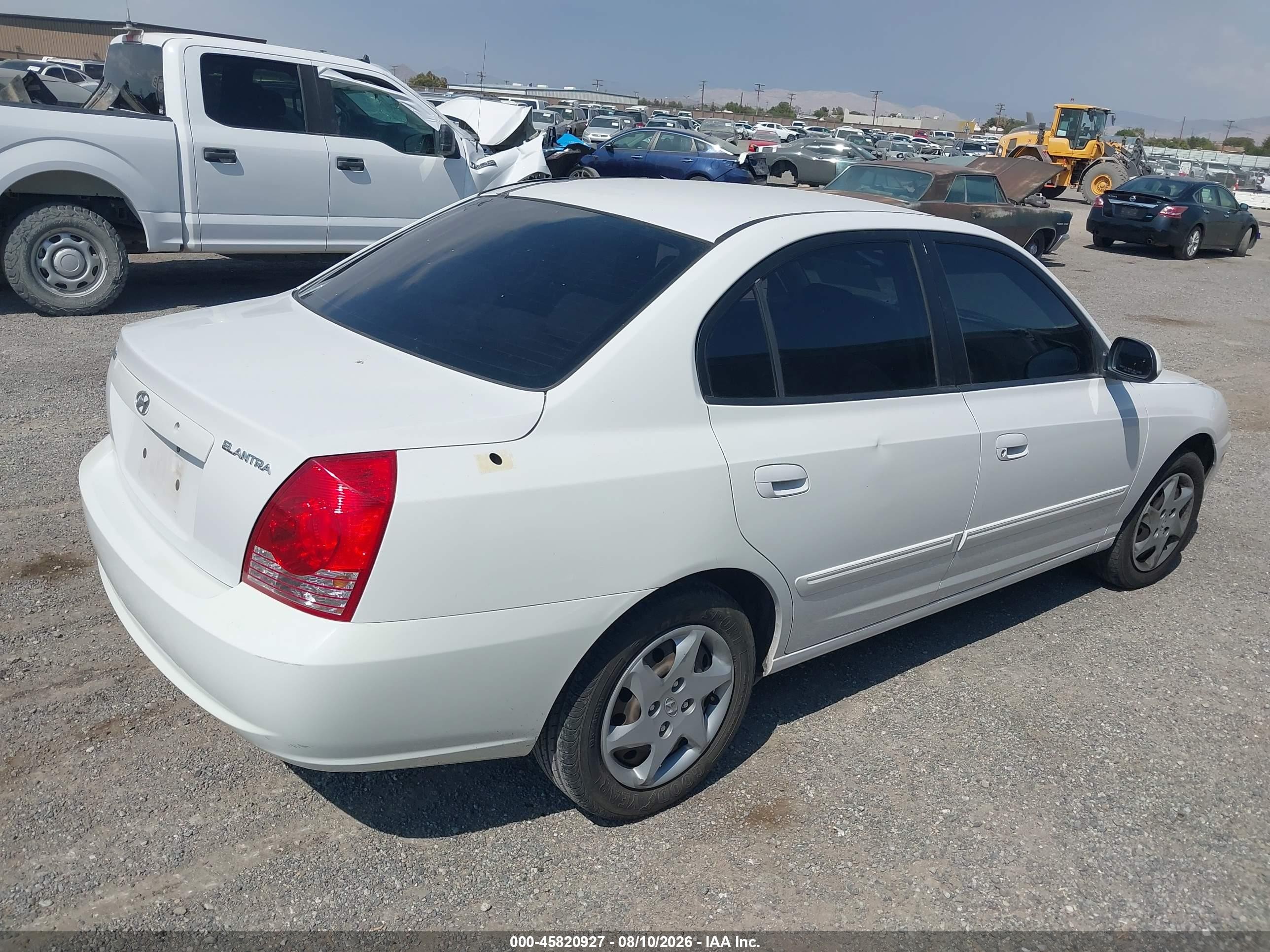 2006 Hyundai Elantra Gls/limited White vin: KMHDN46D46U281883