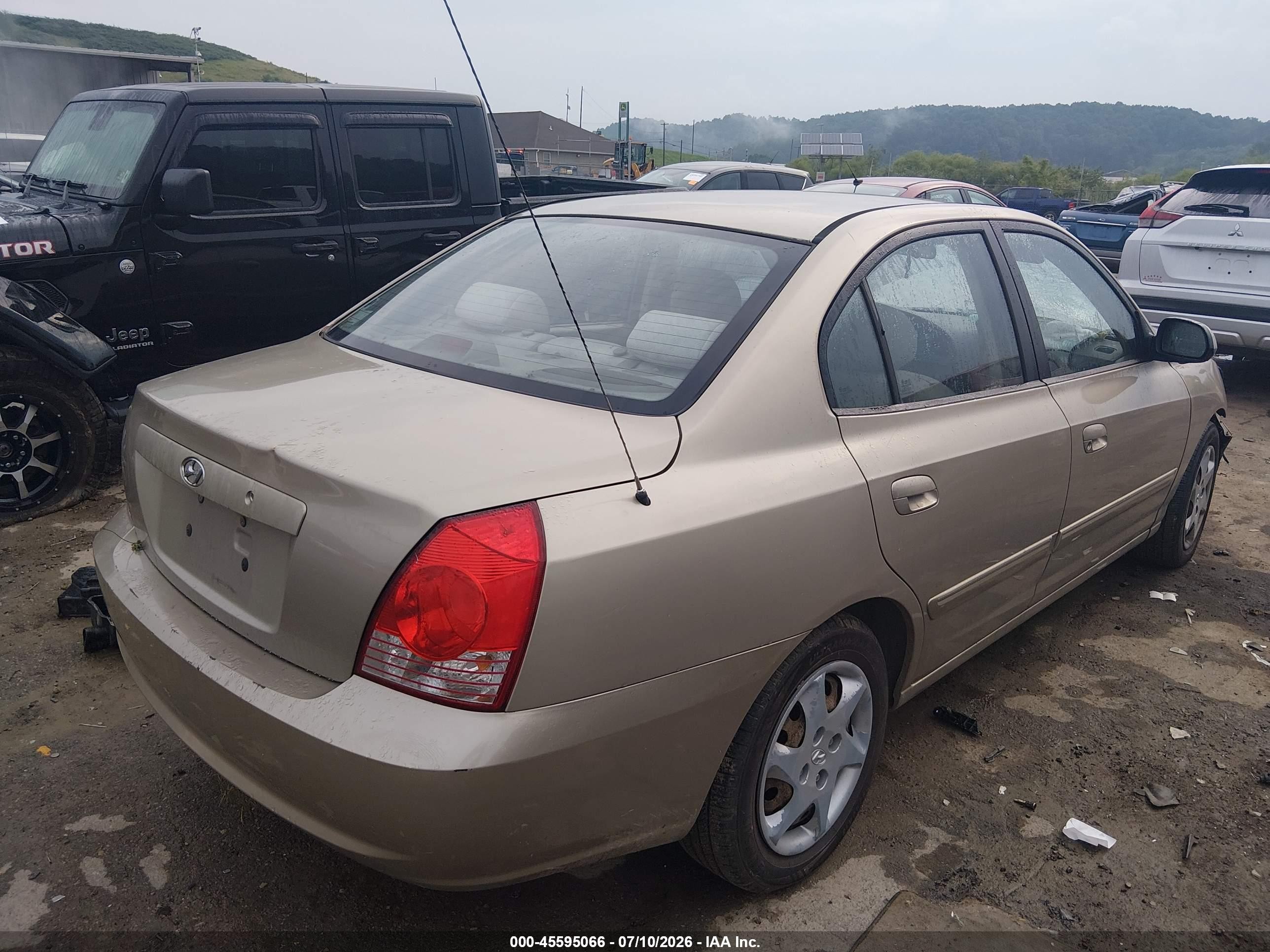 2006 Hyundai Elantra Gls/limited Gold vin: KMHDN46D46U373768