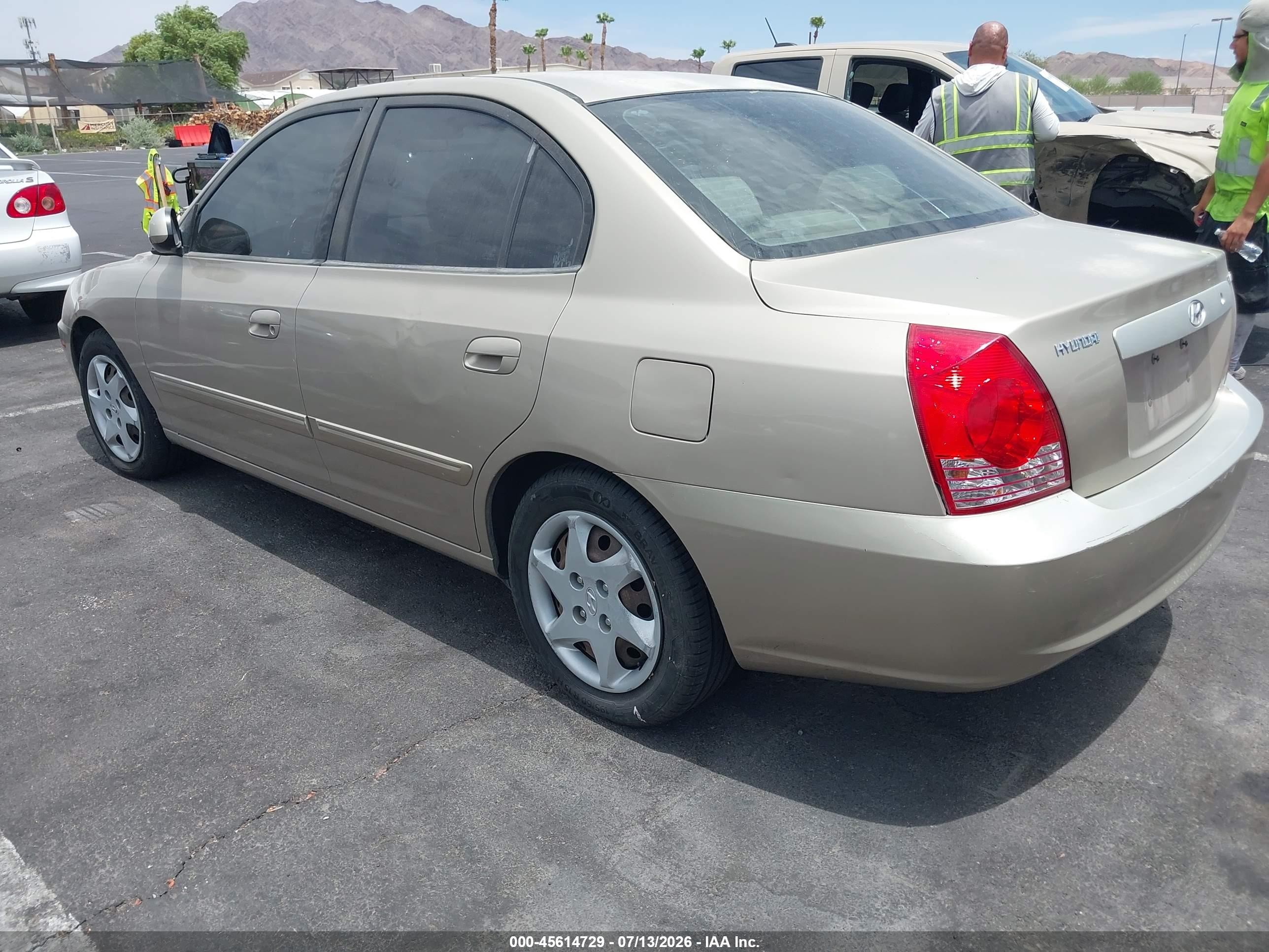 2006 Hyundai Elantra Gls/limited Золотой vin: KMHDN46D46U375035
