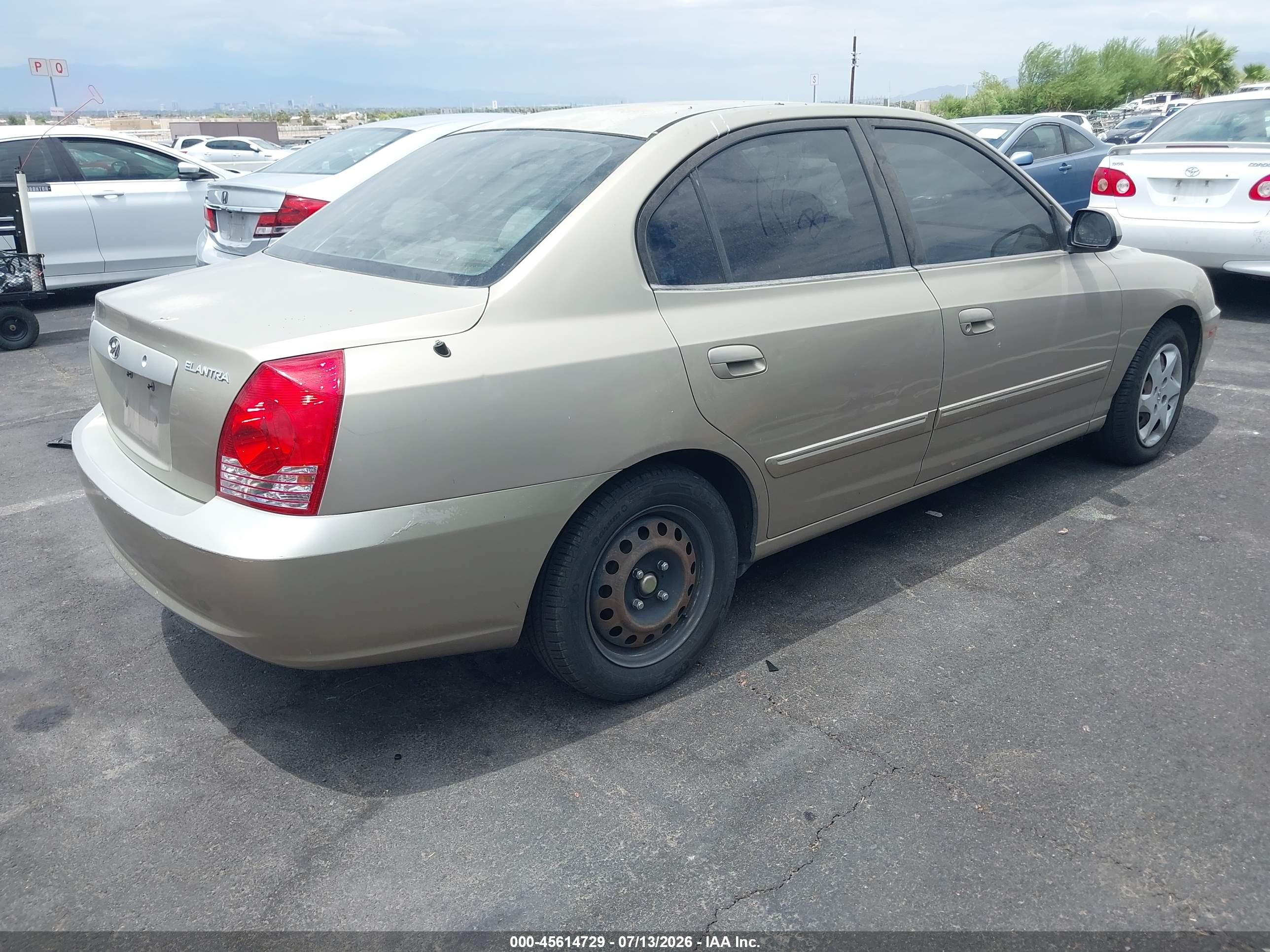 2006 Hyundai Elantra Gls/limited Золотой vin: KMHDN46D46U375035