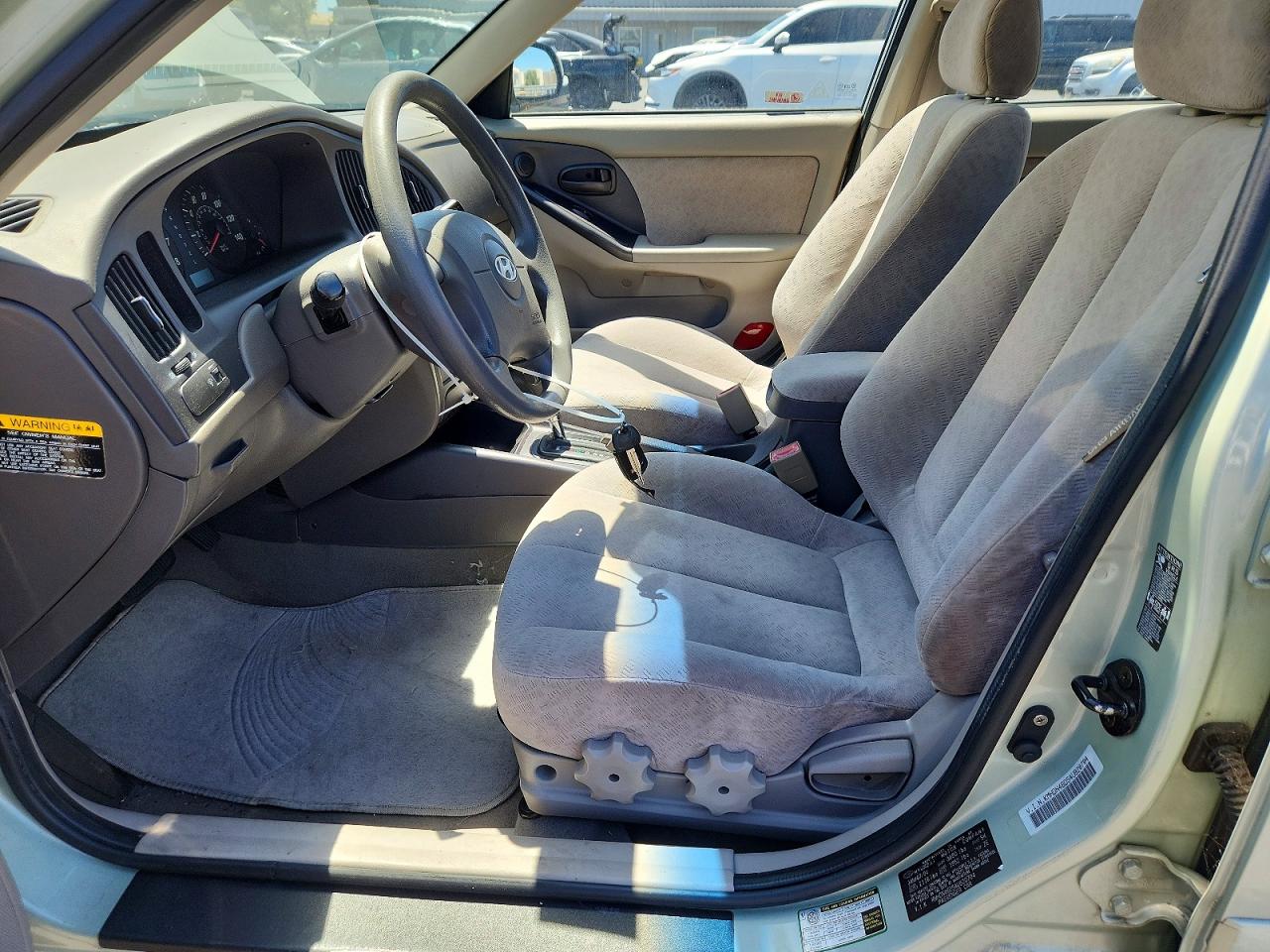 2004 Hyundai Elantra Gls Green vin: KMHDN46D54U820704