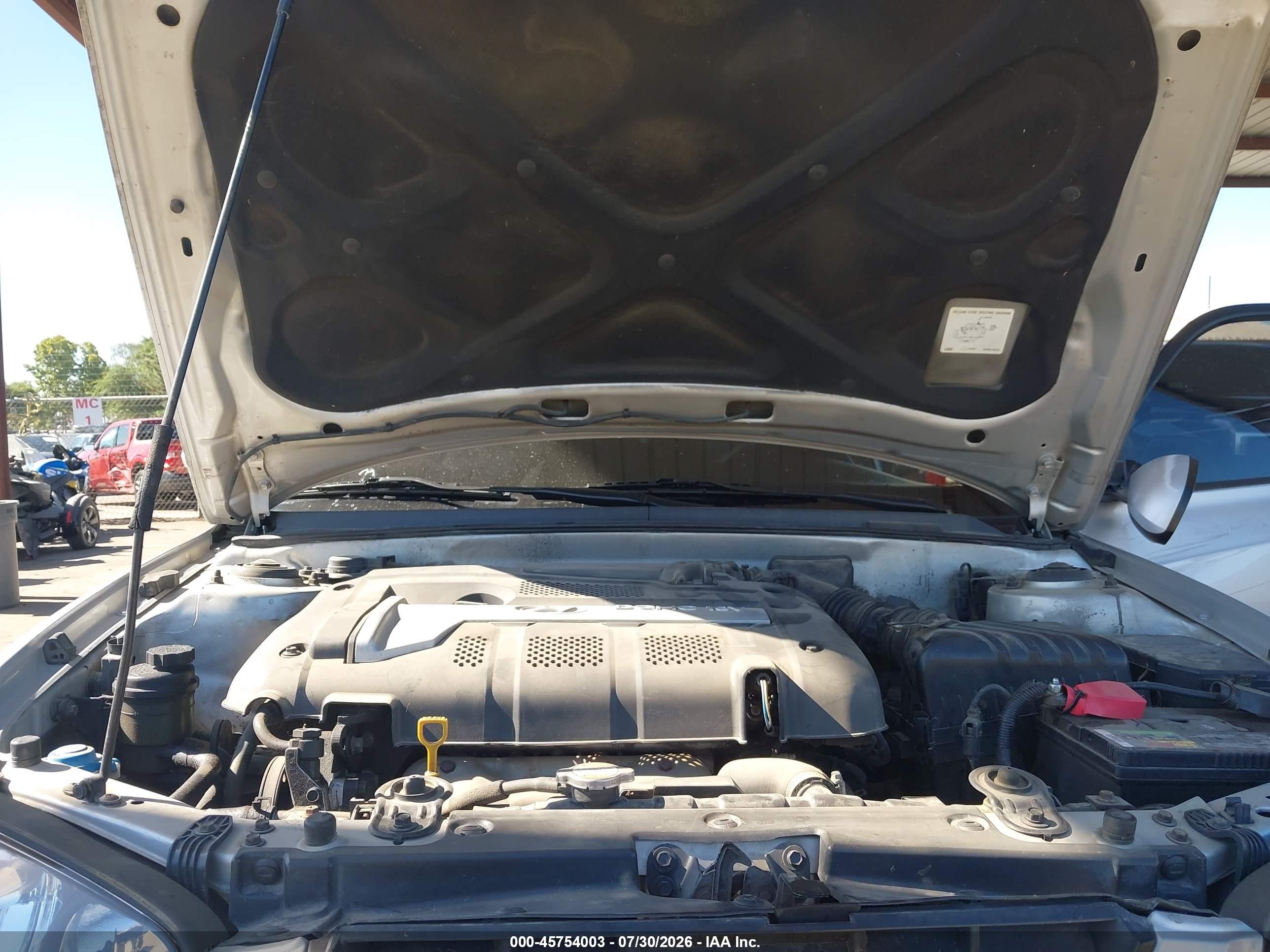 2004 Hyundai Elantra Gls/gt Silver vin: KMHDN46D54U838099