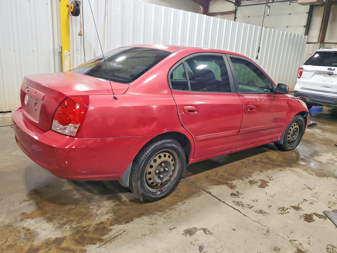 2005 Hyundai Elantra Gls Maroon vin: KMHDN46D55U084882