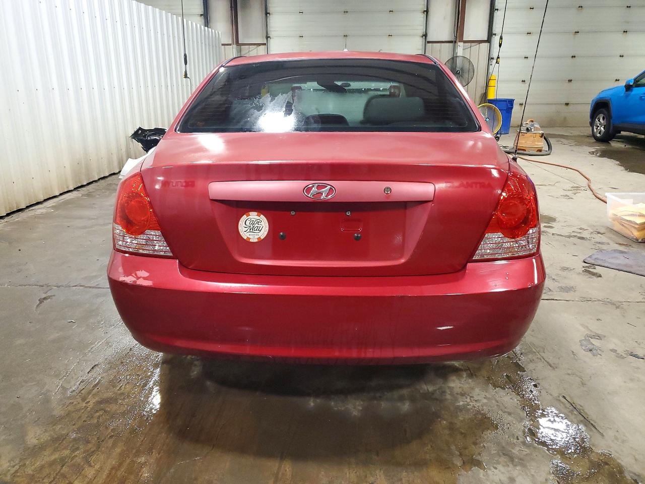 2005 Hyundai Elantra Gls Maroon vin: KMHDN46D55U084882