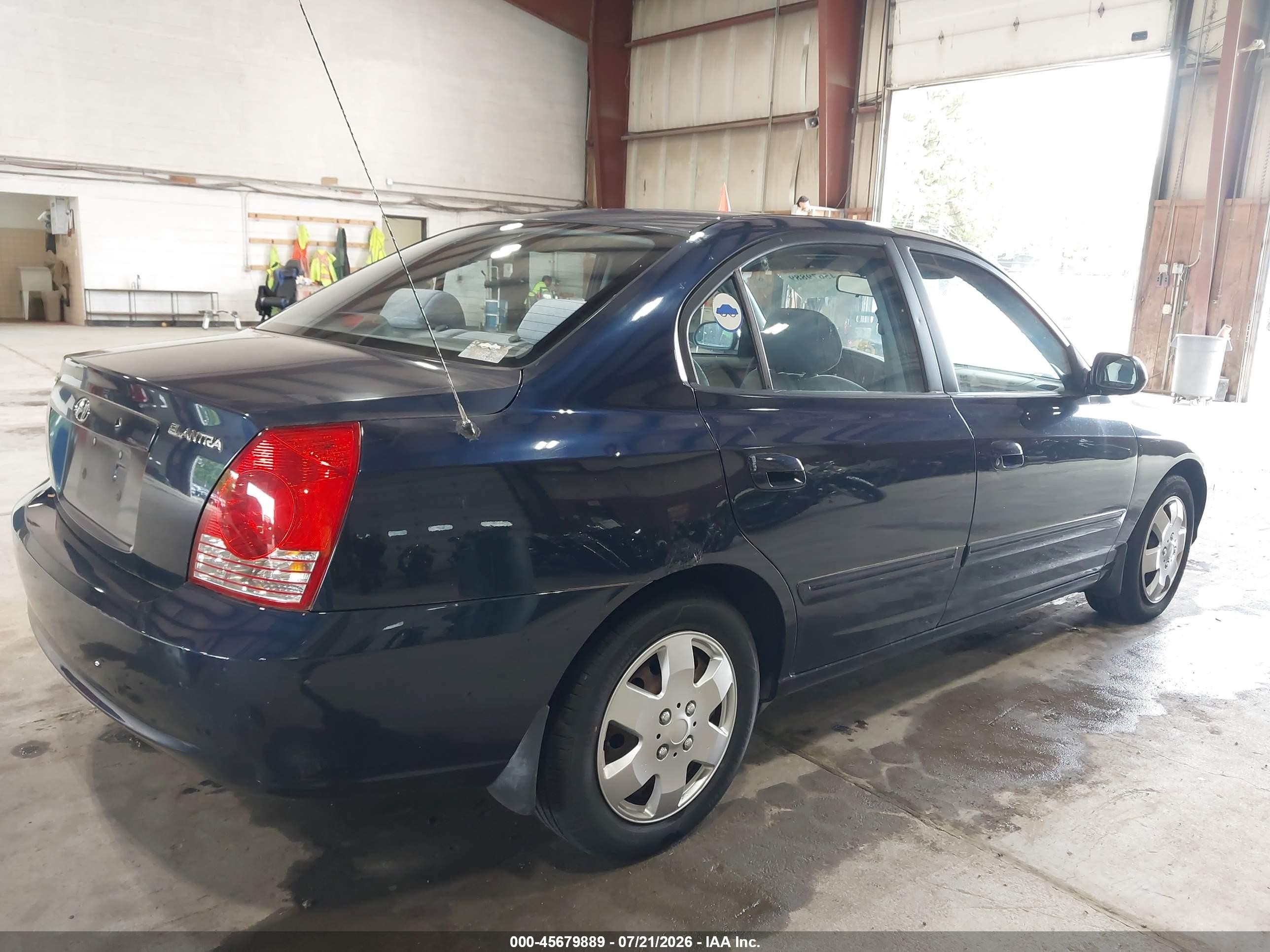 2005 Hyundai Elantra Gls/gt Navy vin: KMHDN46D55U112258