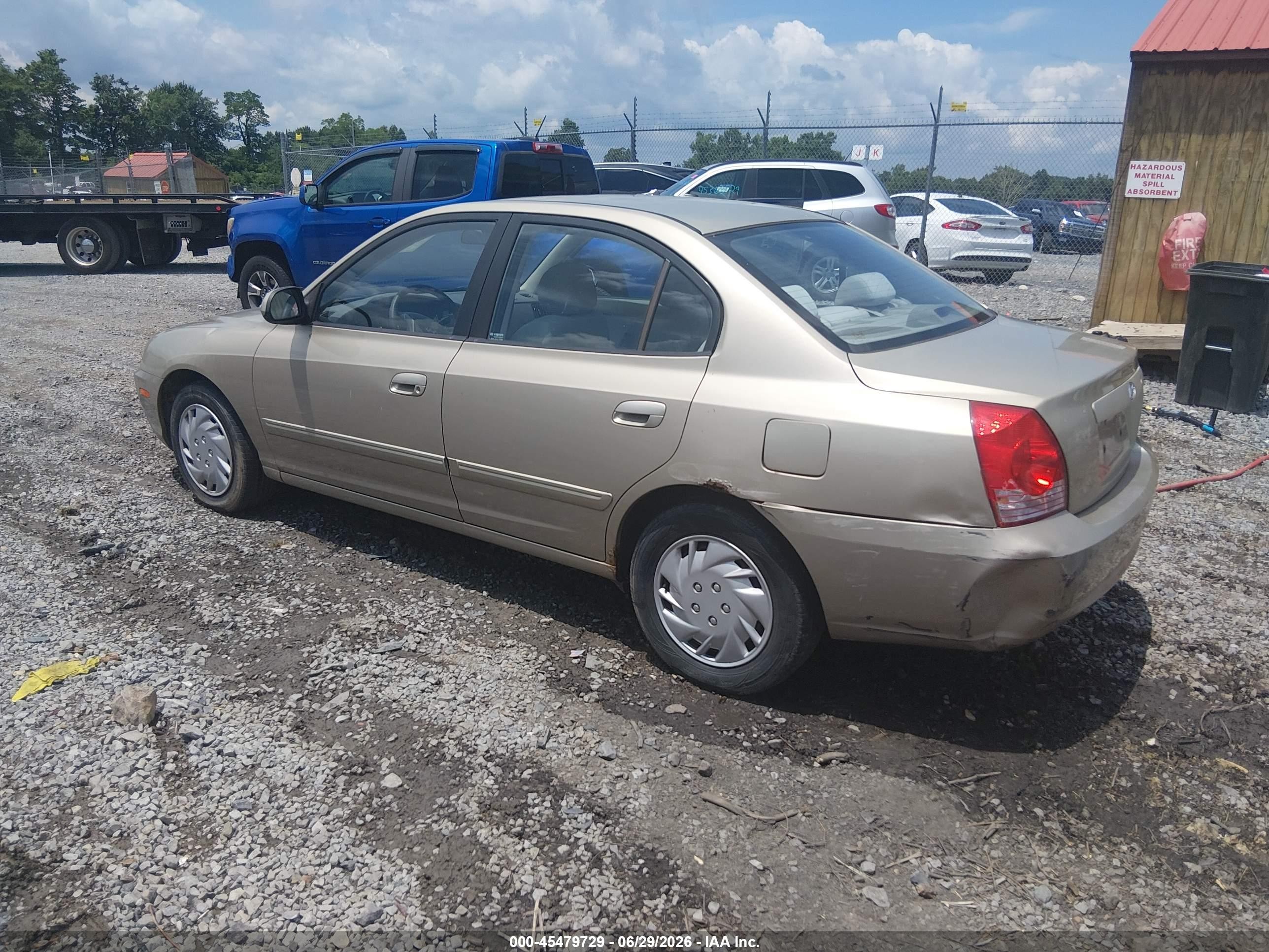 2005 Hyundai Elantra Gls/gt Tan vin: KMHDN46D55U193407