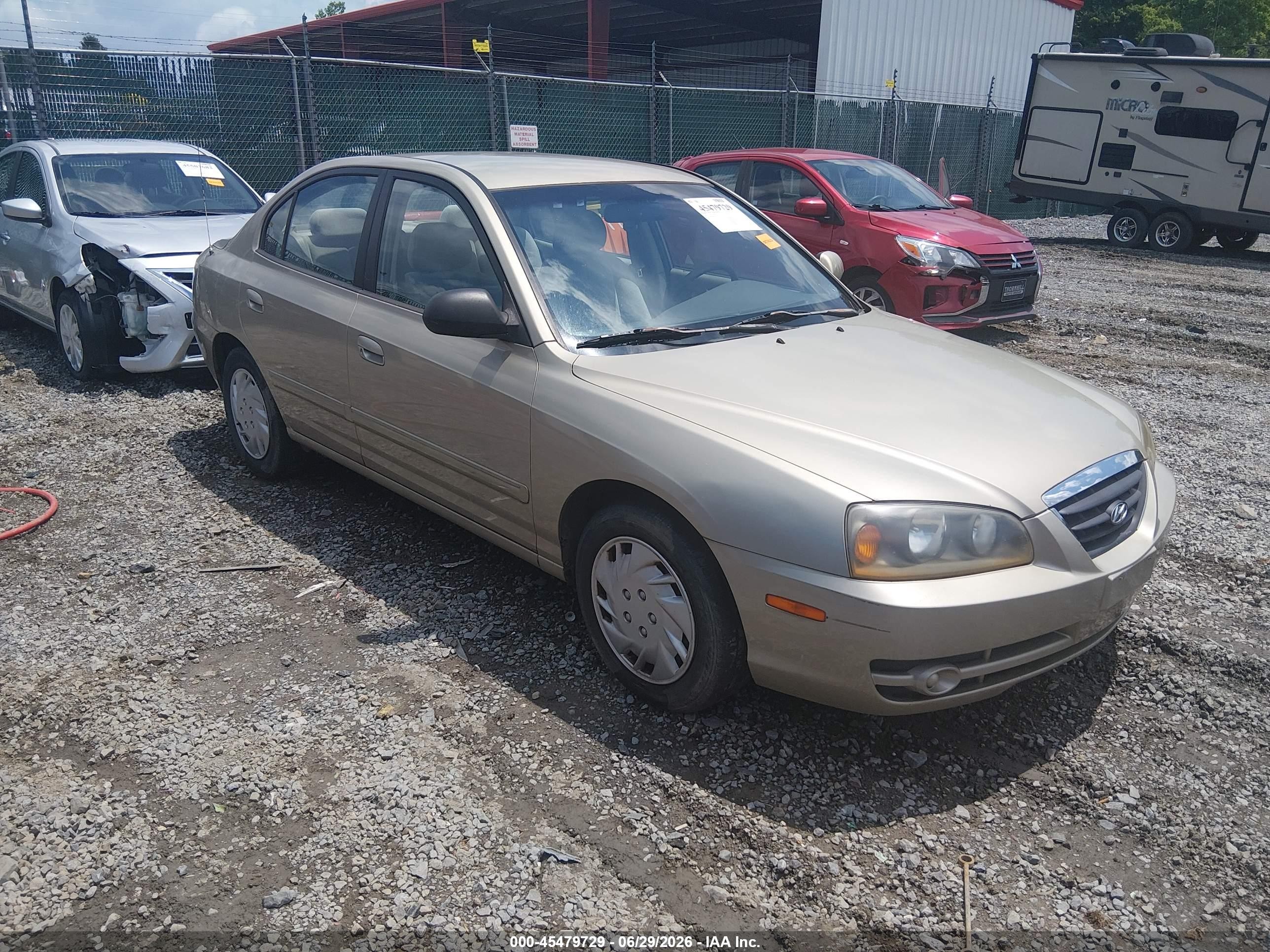 2005 Hyundai Elantra Gls/gt Tan vin: KMHDN46D55U193407