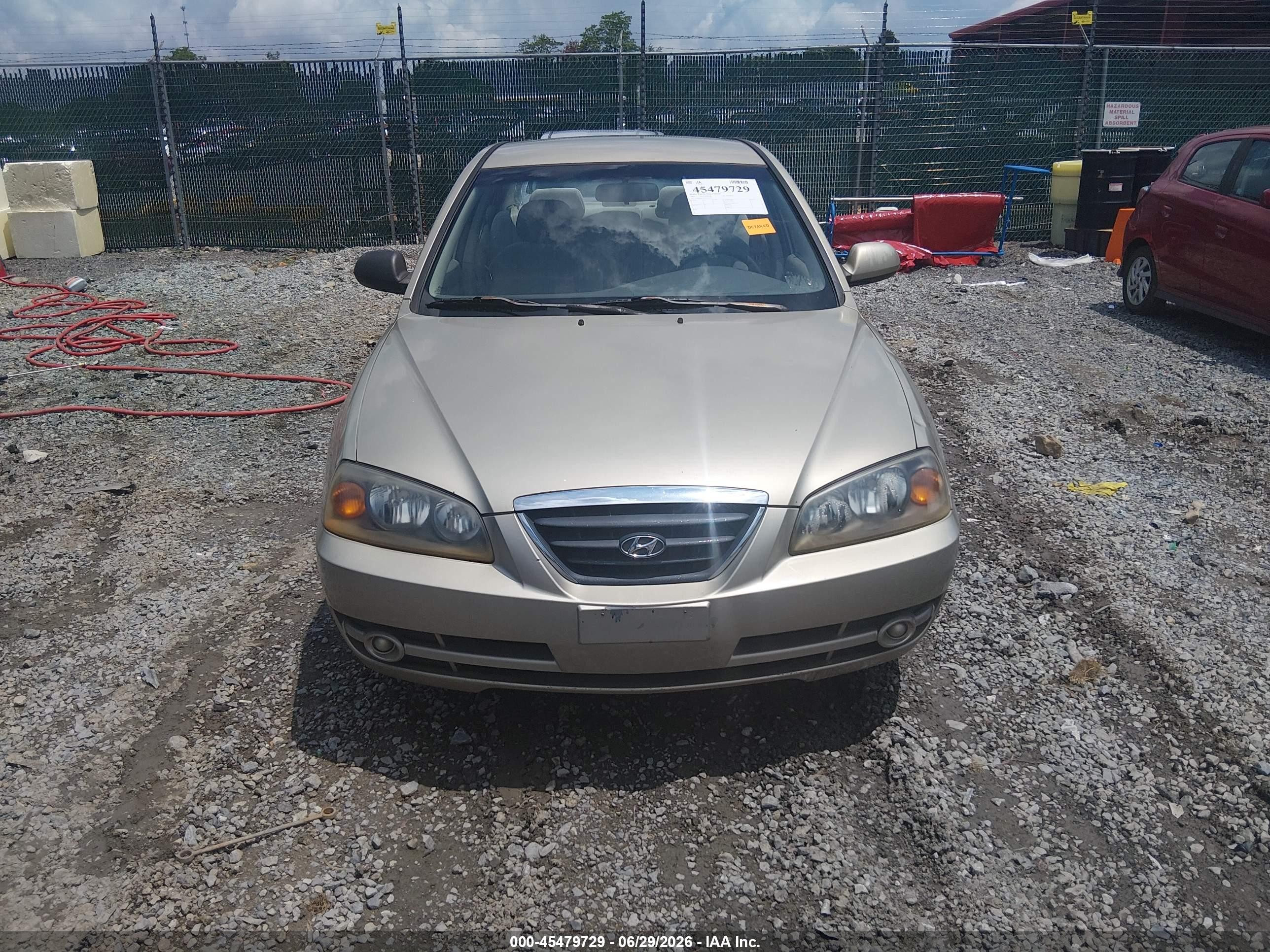 2005 Hyundai Elantra Gls/gt Tan vin: KMHDN46D55U193407