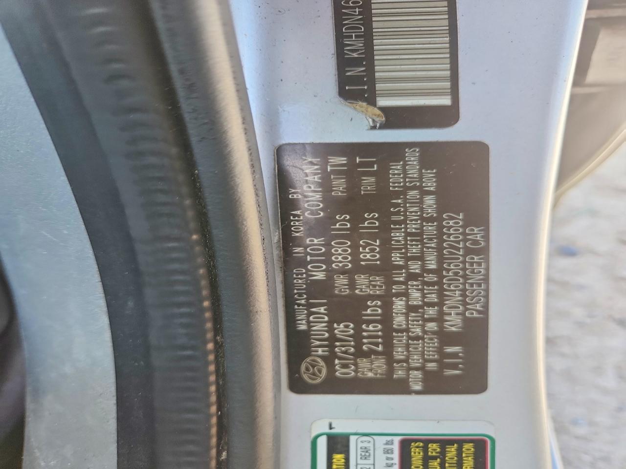 2006 Hyundai Elantra Gls Silver vin: KMHDN46D56U226682