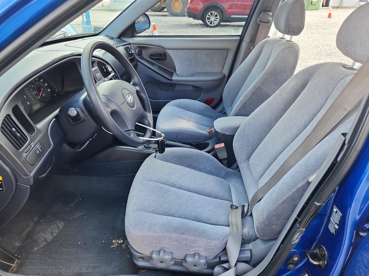 2006 Hyundai Elantra Gls Blue vin: KMHDN46D56U336132