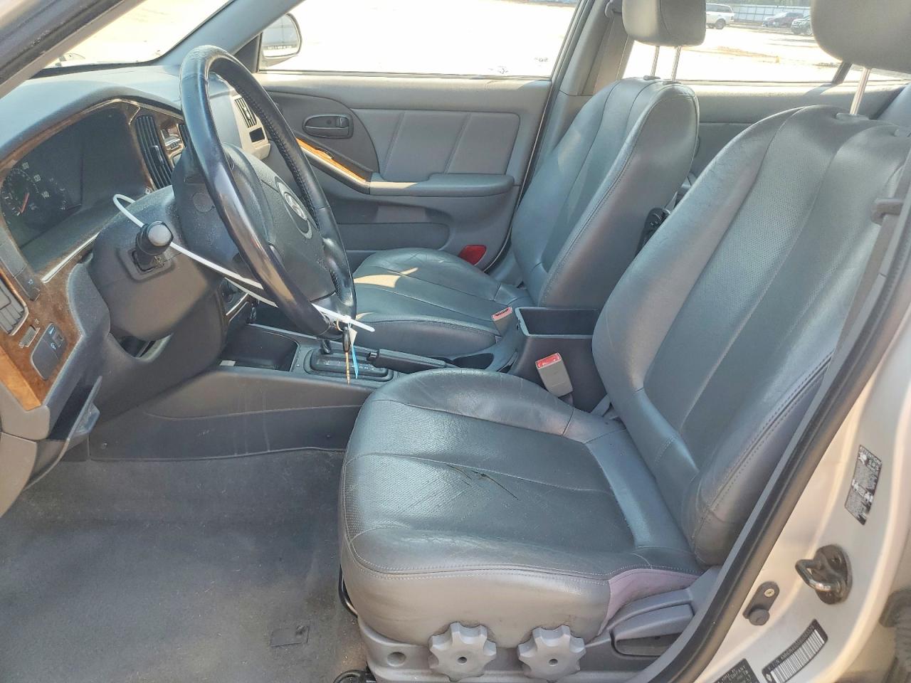 2006 Hyundai Elantra Gls Silver vin: KMHDN46D56U363329