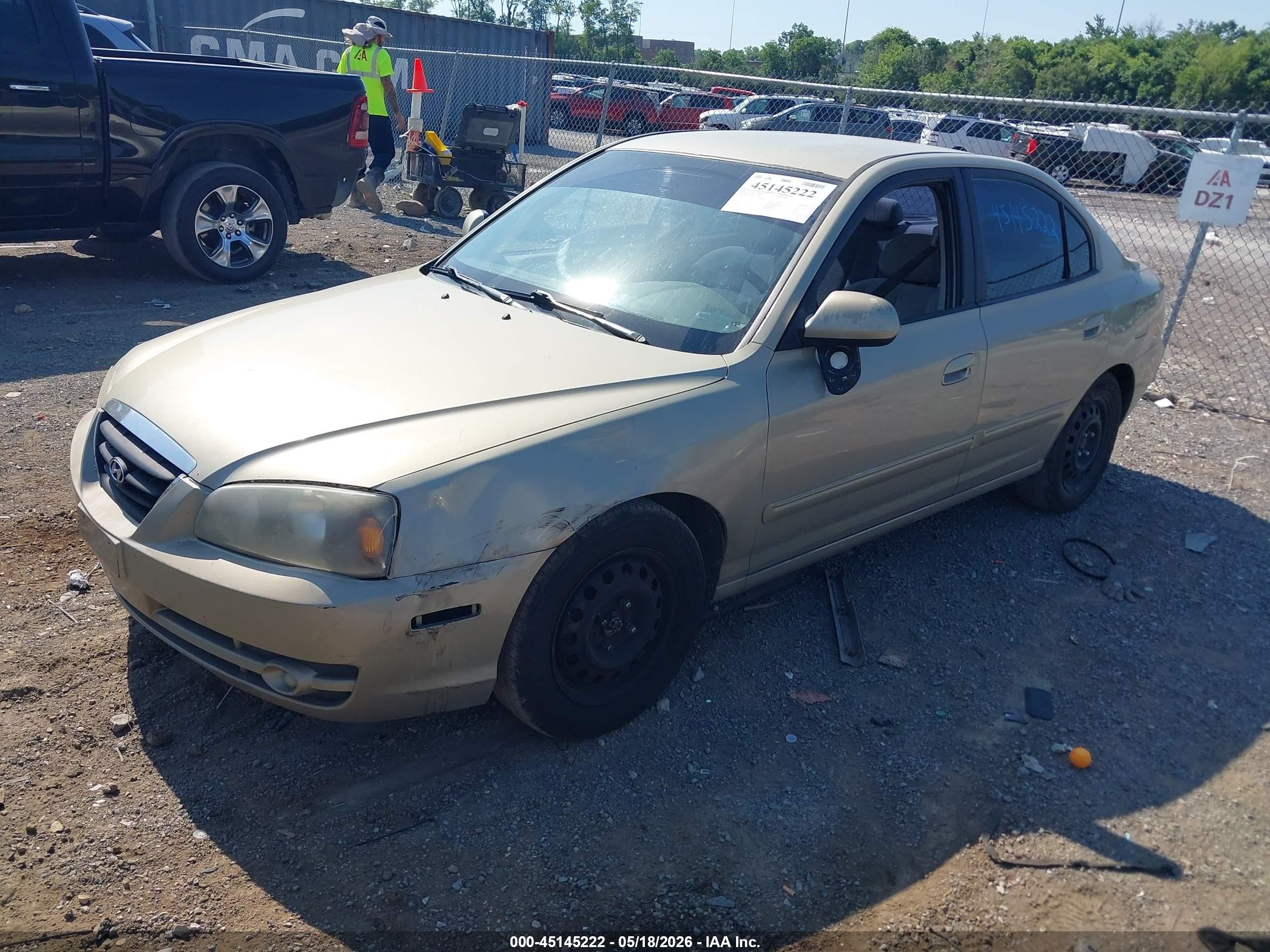2006 Hyundai Elantra Gls/limited Champagne vin: KMHDN46D56U364335