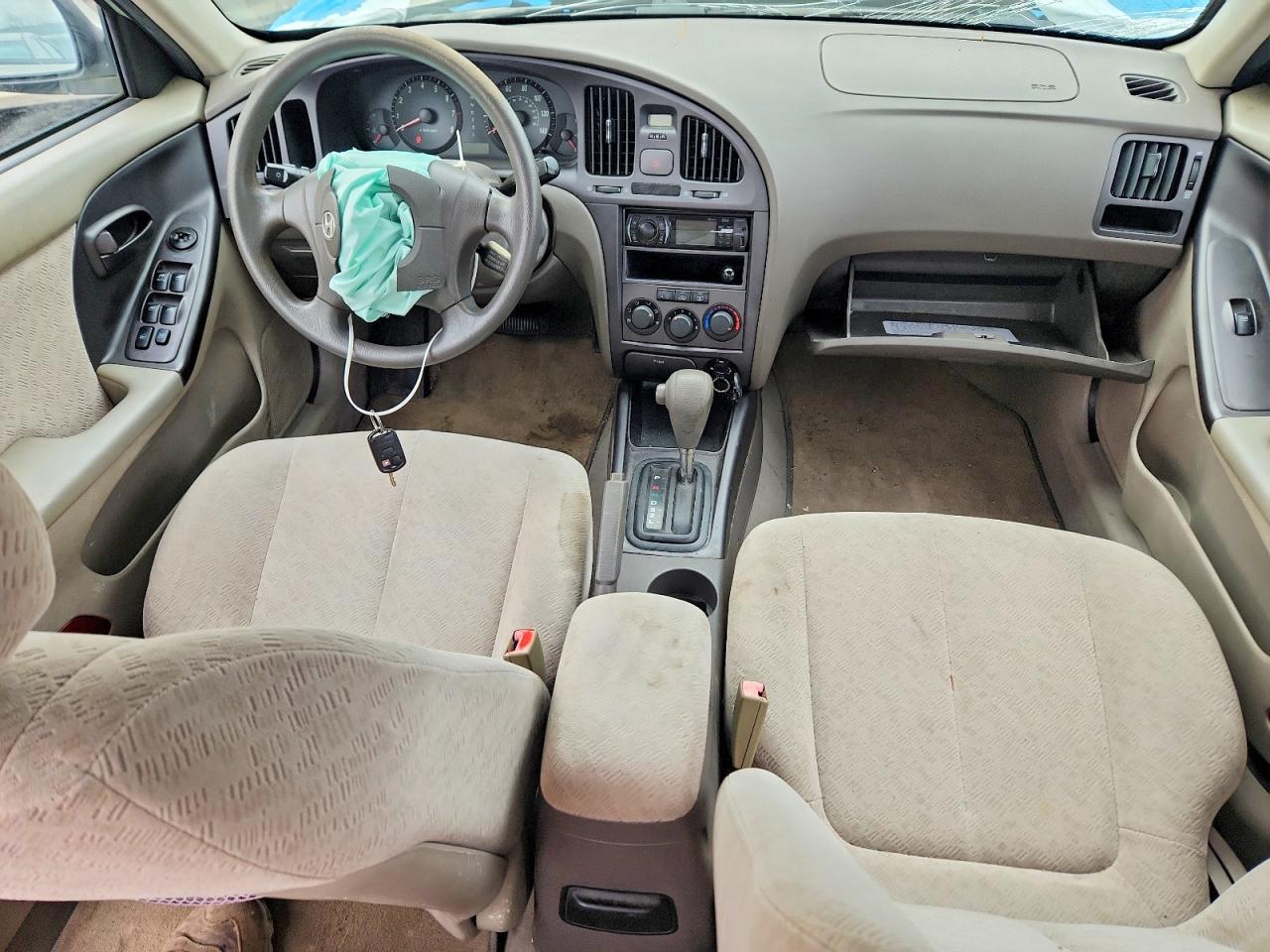 2004 Hyundai Elantra Gls Green vin: KMHDN46D64U716030