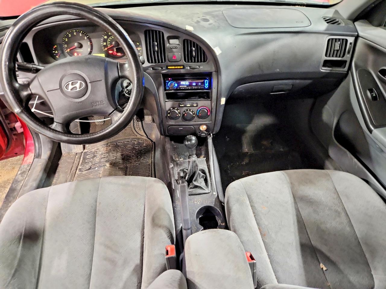 2004 Hyundai Elantra Gls Red vin: KMHDN46D64U764174