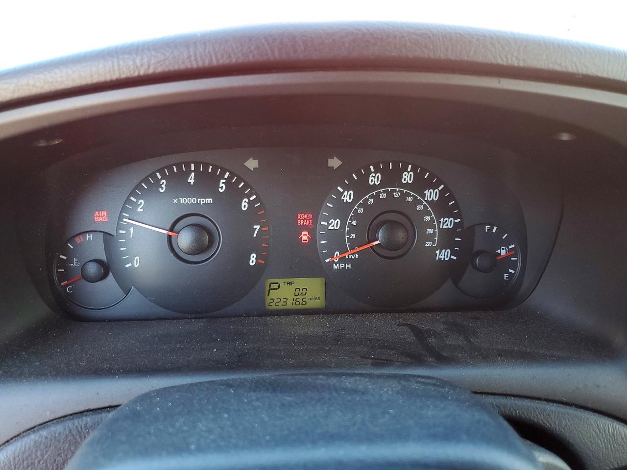 2004 Hyundai Elantra Gls Red vin: KMHDN46D64U778110