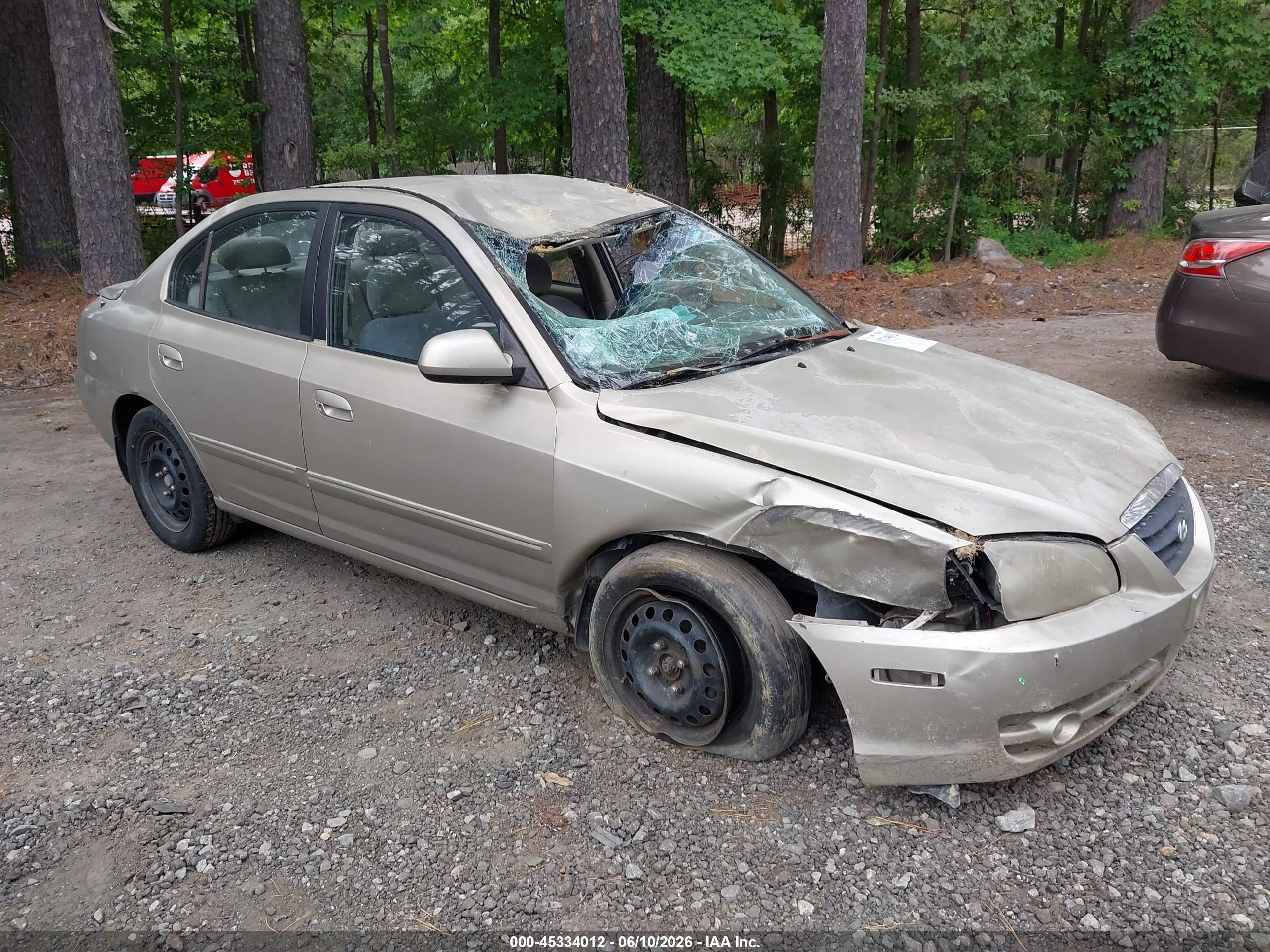 2005 Hyundai Elantra Gls/gt Gold vin: KMHDN46D65U063880