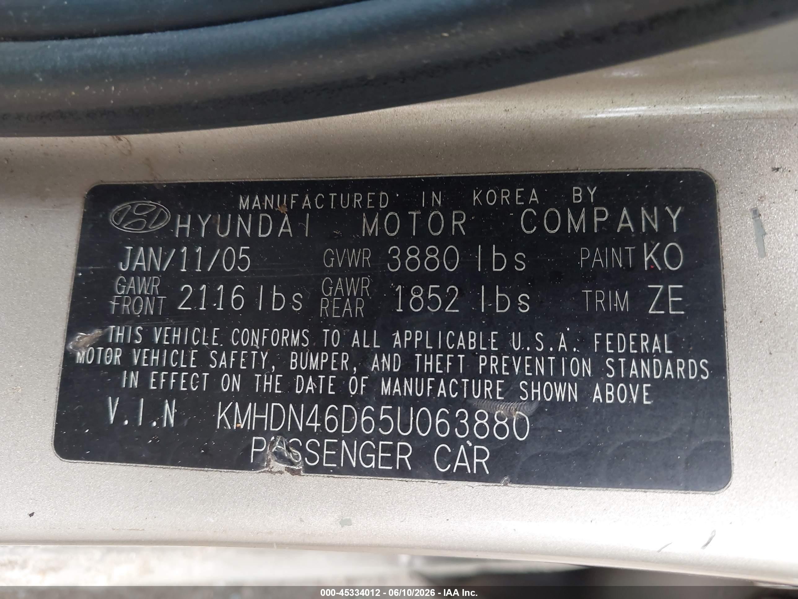 2005 Hyundai Elantra Gls/gt Gold vin: KMHDN46D65U063880