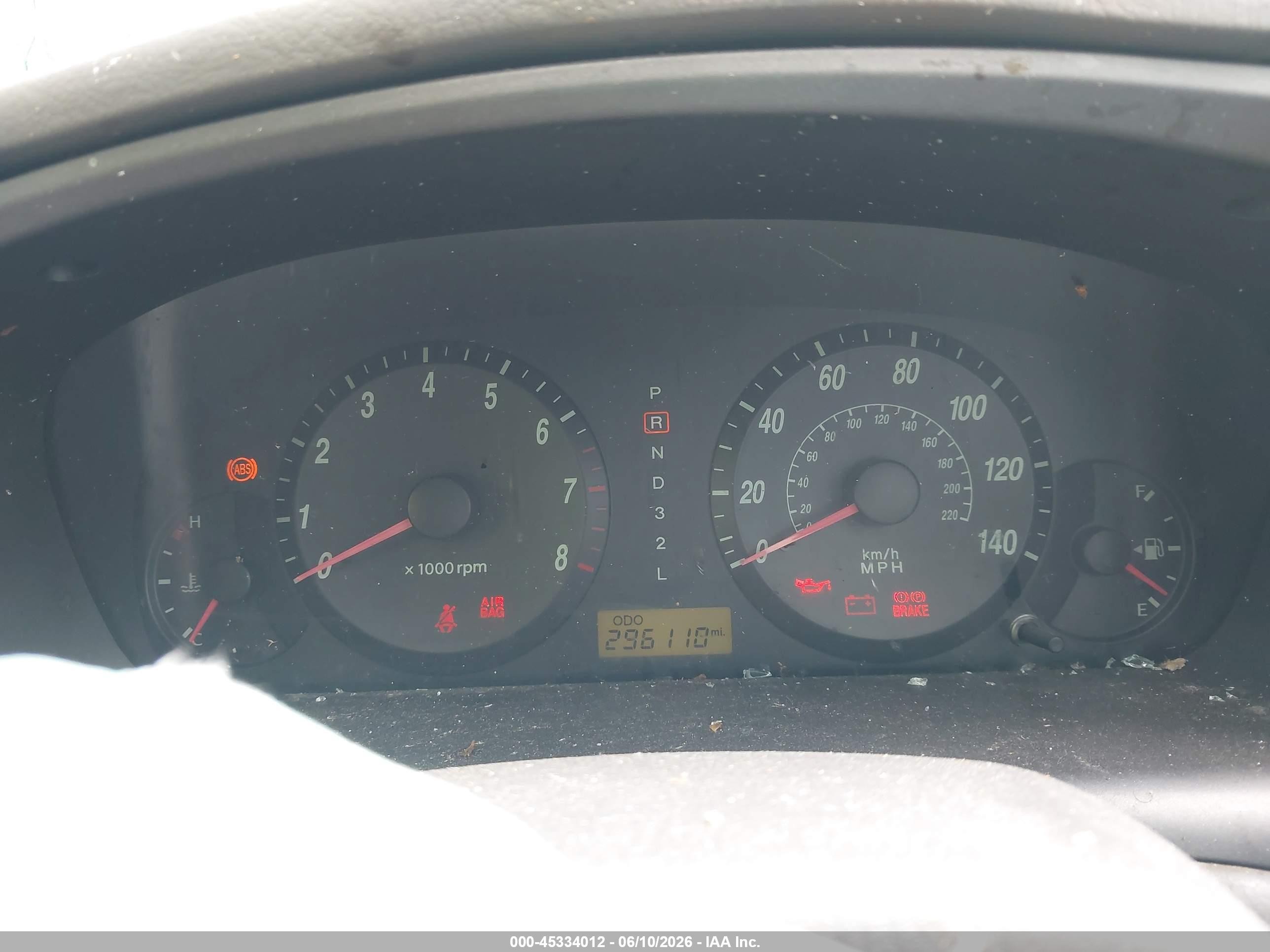 2005 Hyundai Elantra Gls/gt Gold vin: KMHDN46D65U063880