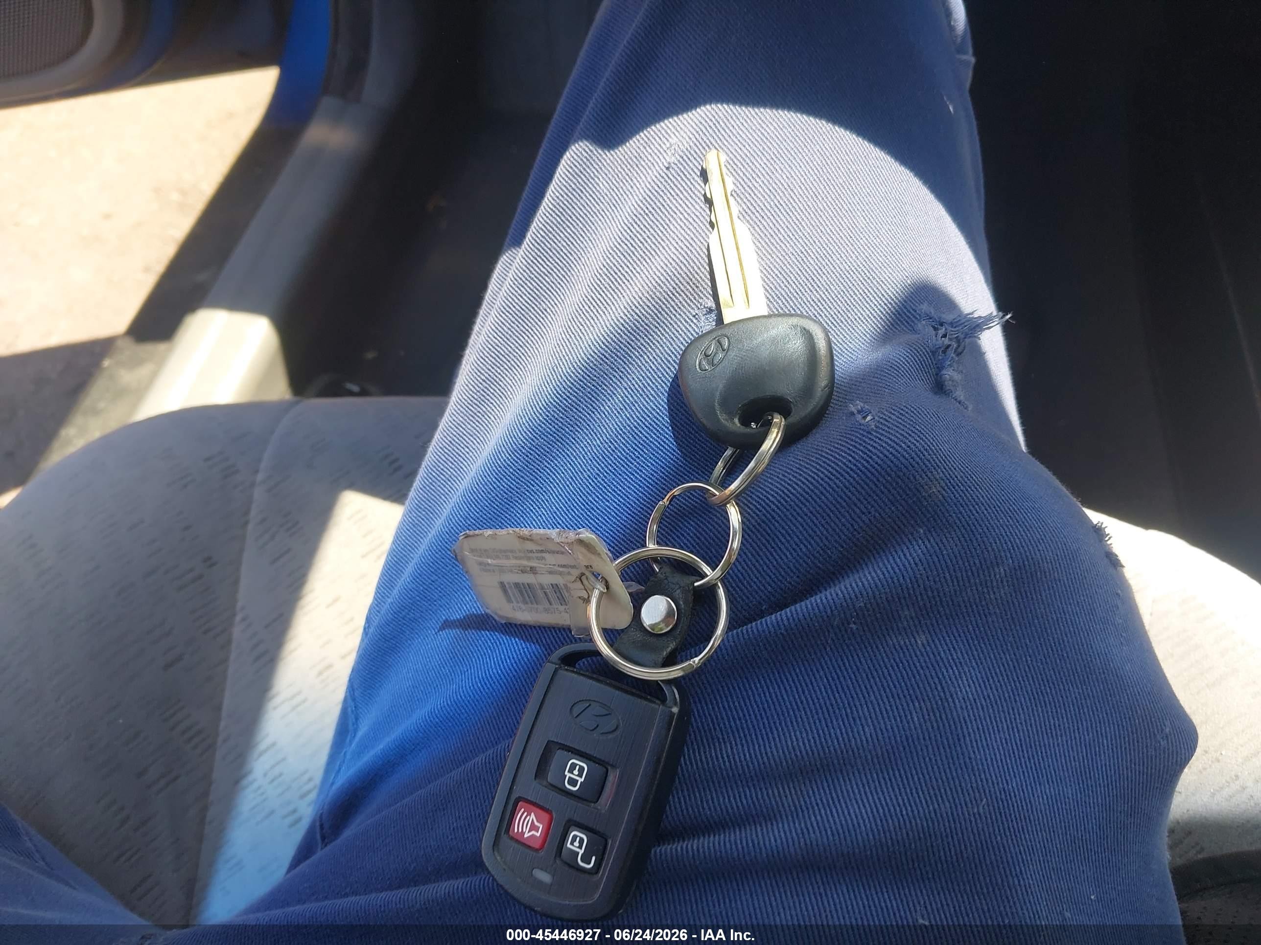 2005 Hyundai Elantra Gls/gt Blue vin: KMHDN46D65U977630