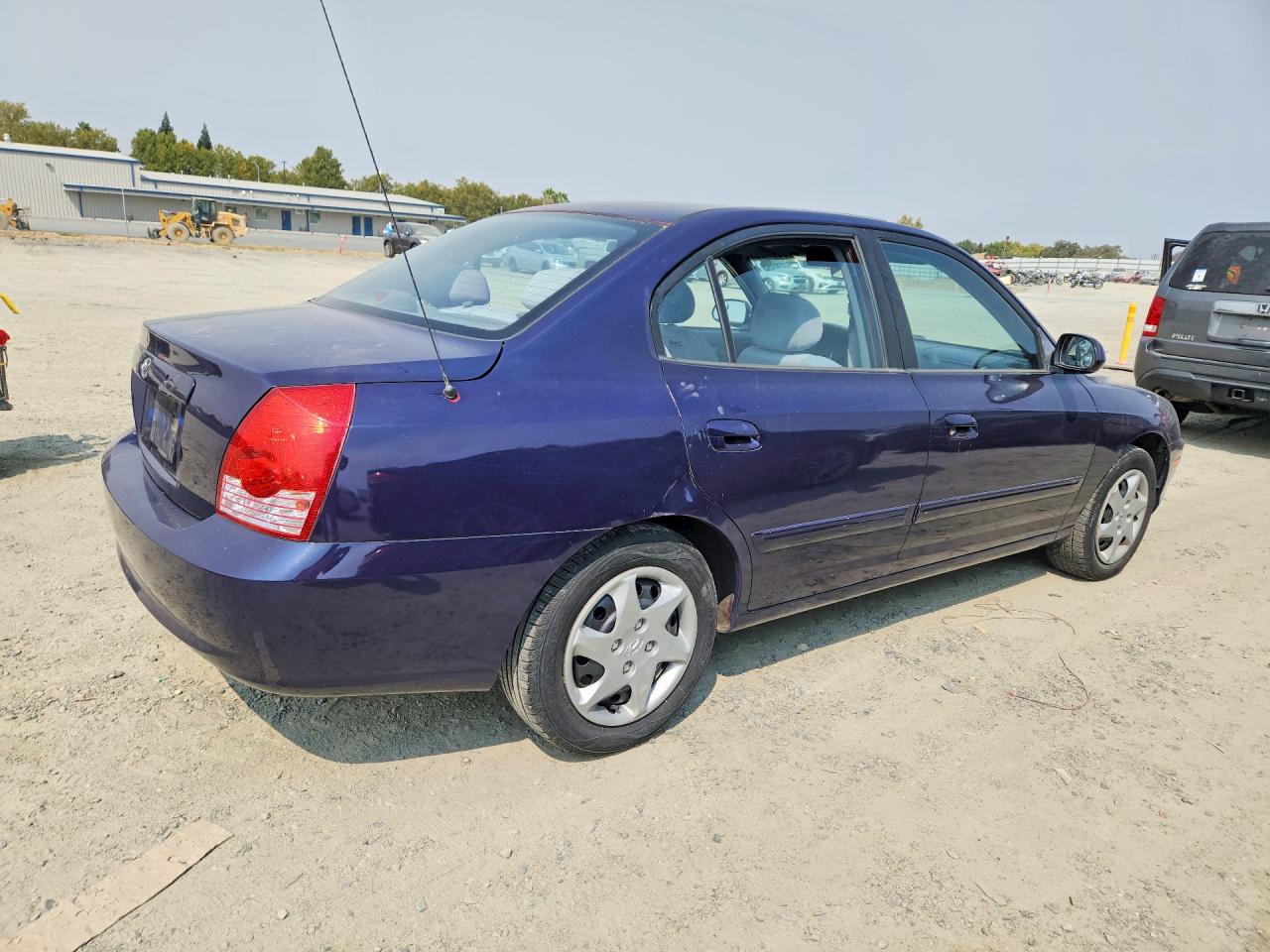 2004 Hyundai Elantra Gls Black vin: KMHDN46D74U720572