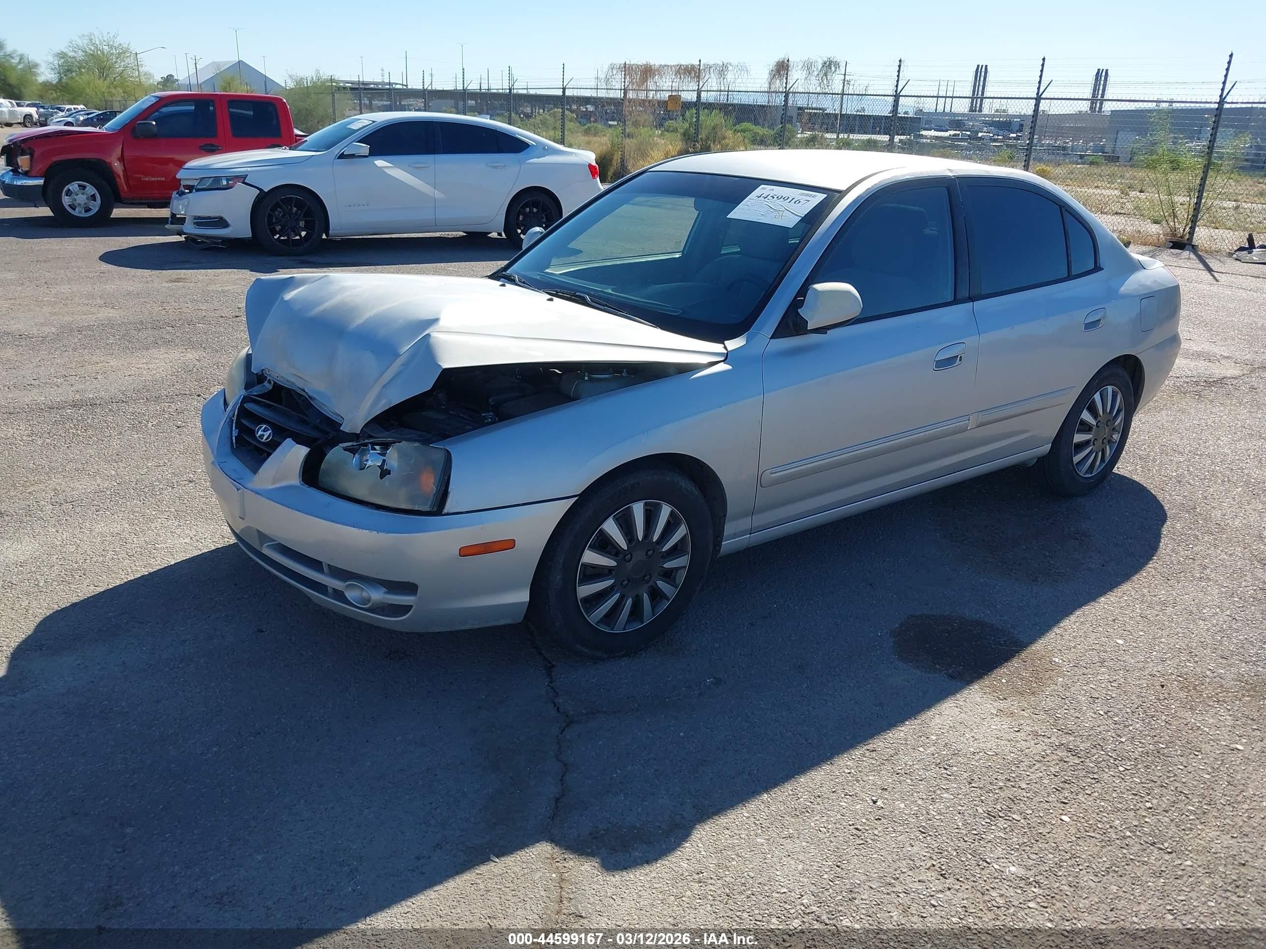 2004 Hyundai Elantra Gls/gt Silver vin: KMHDN46D74U891158