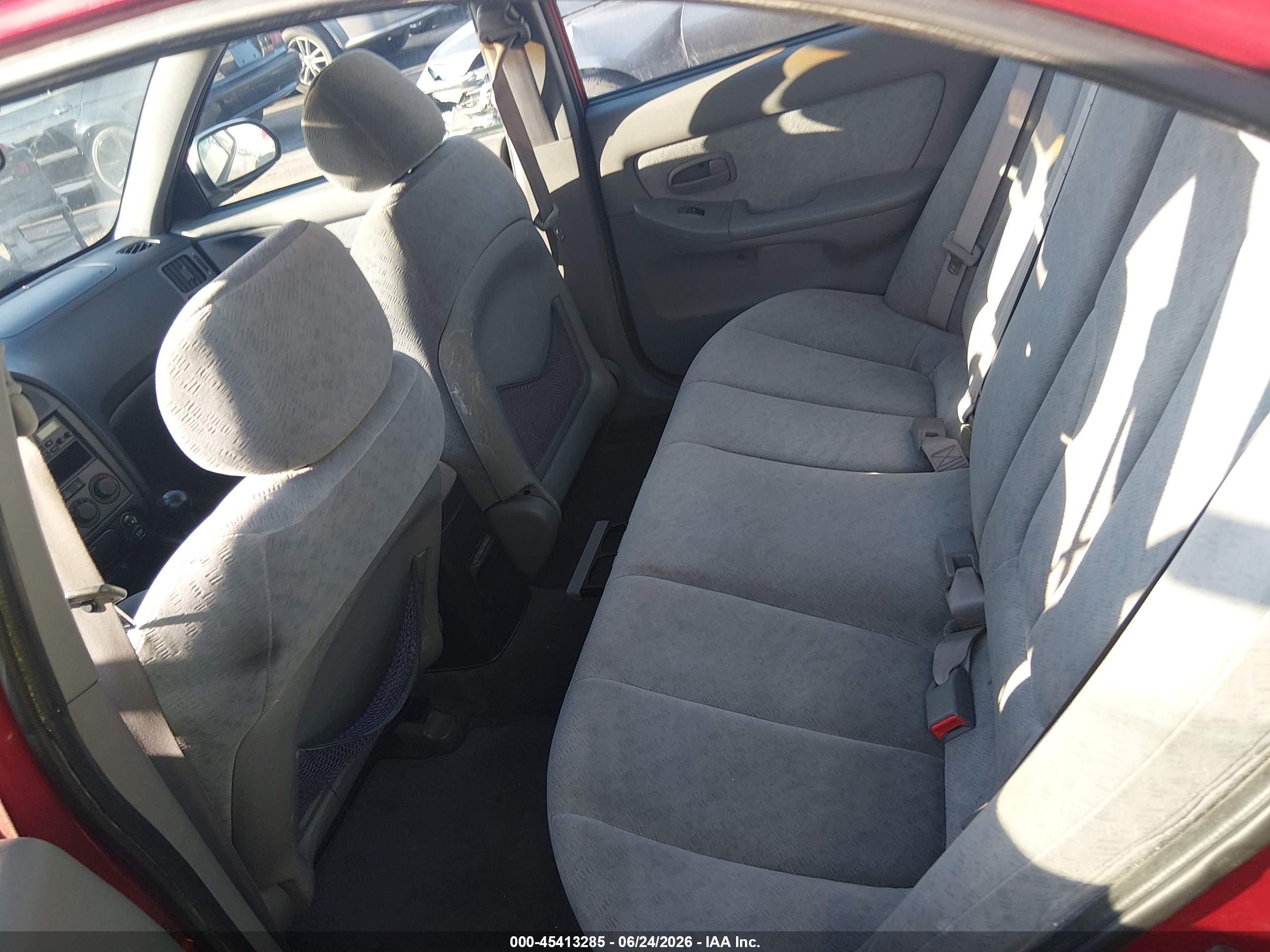 2004 Hyundai Elantra Gls/gt Красный vin: KMHDN46D74U910601