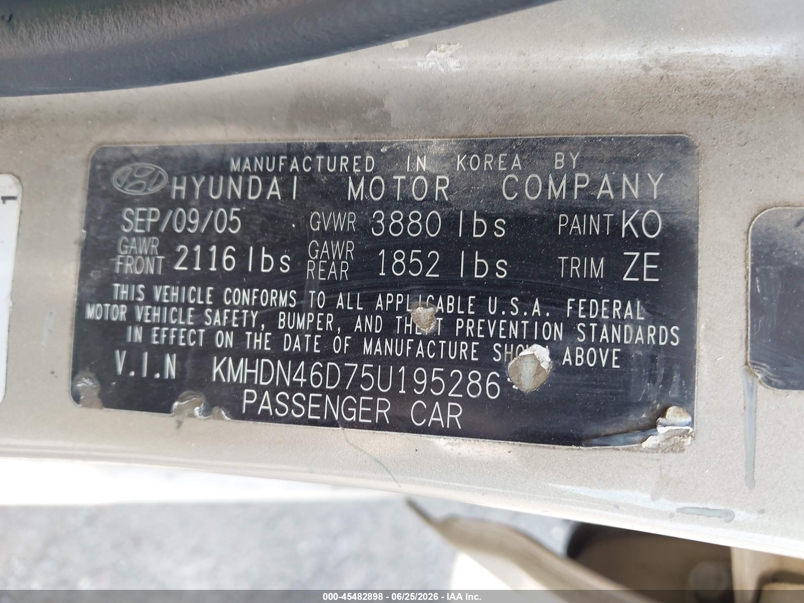 2005 Hyundai Elantra Gls/gt Gold vin: KMHDN46D75U195286