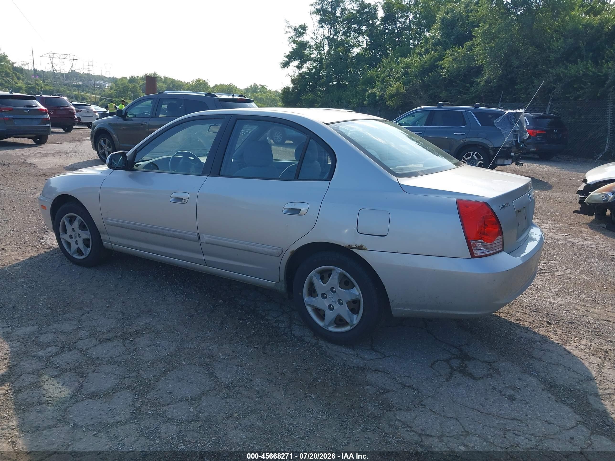 2004 Hyundai Elantra Gls/gt Silver vin: KMHDN46D84U771661