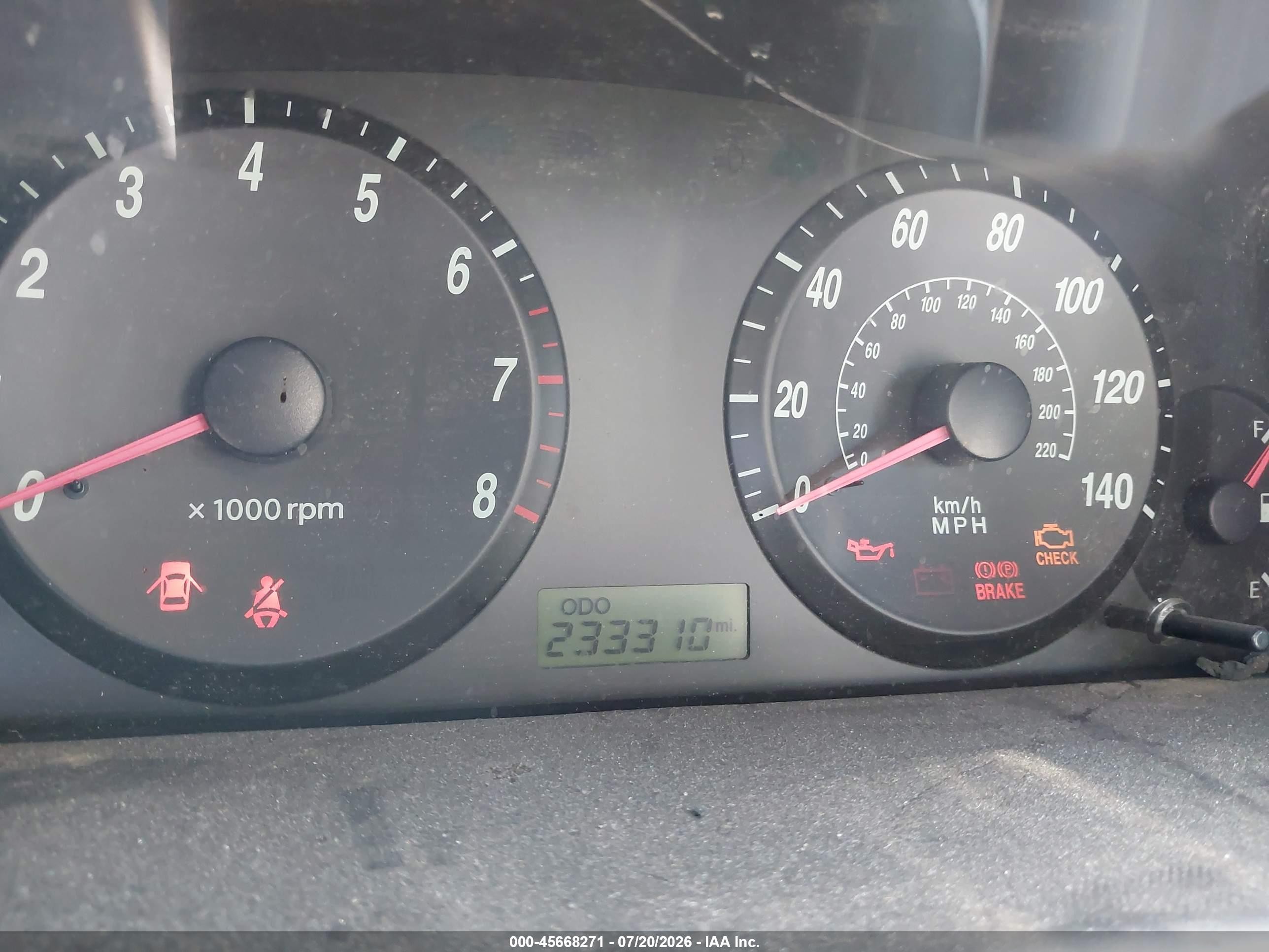 2004 Hyundai Elantra Gls/gt Silver vin: KMHDN46D84U771661