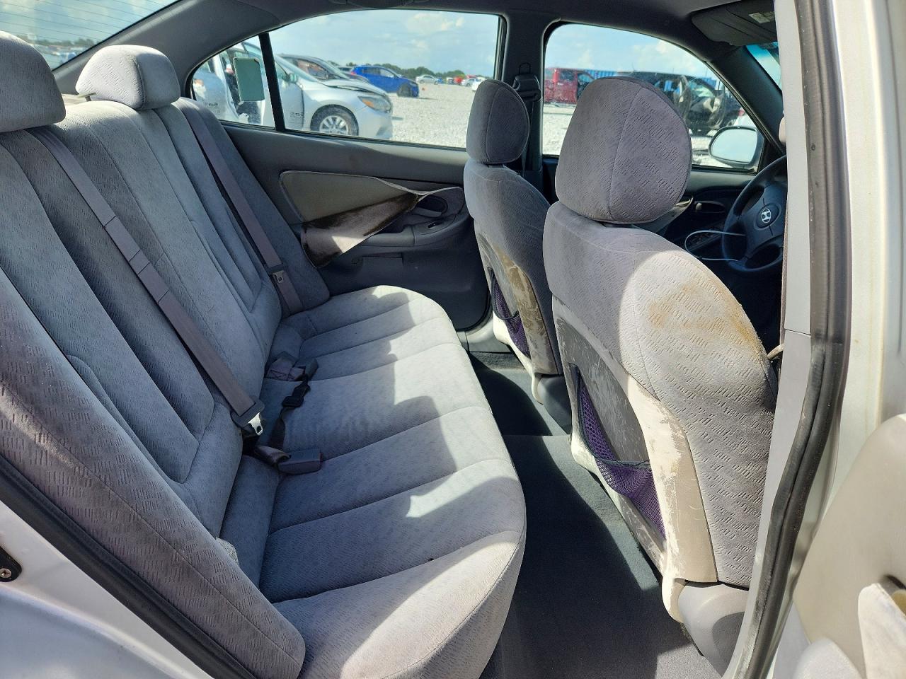 2004 Hyundai Elantra Gls Silver vin: KMHDN46D84U821698