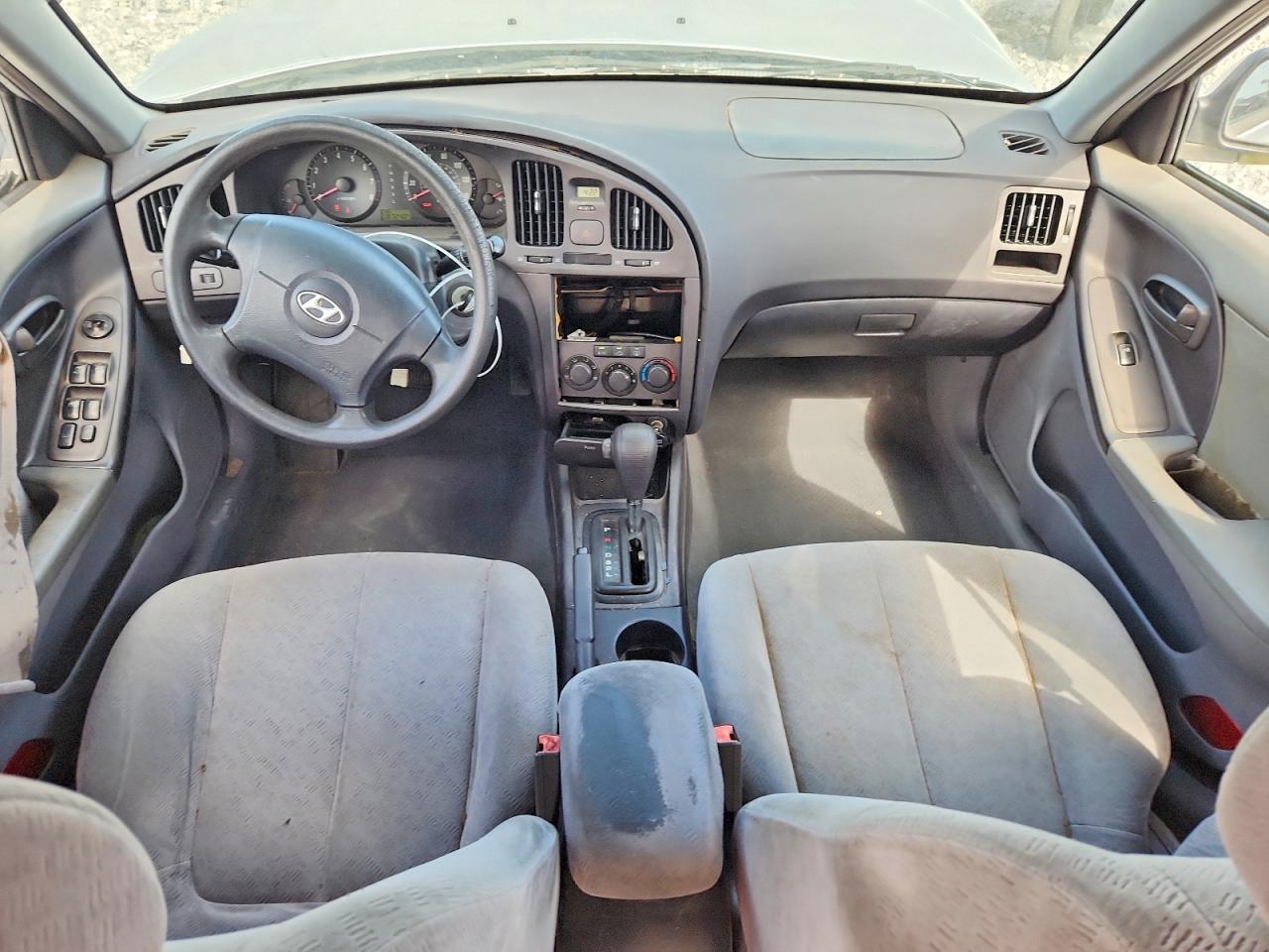 2004 Hyundai Elantra Gls Silver vin: KMHDN46D84U821698