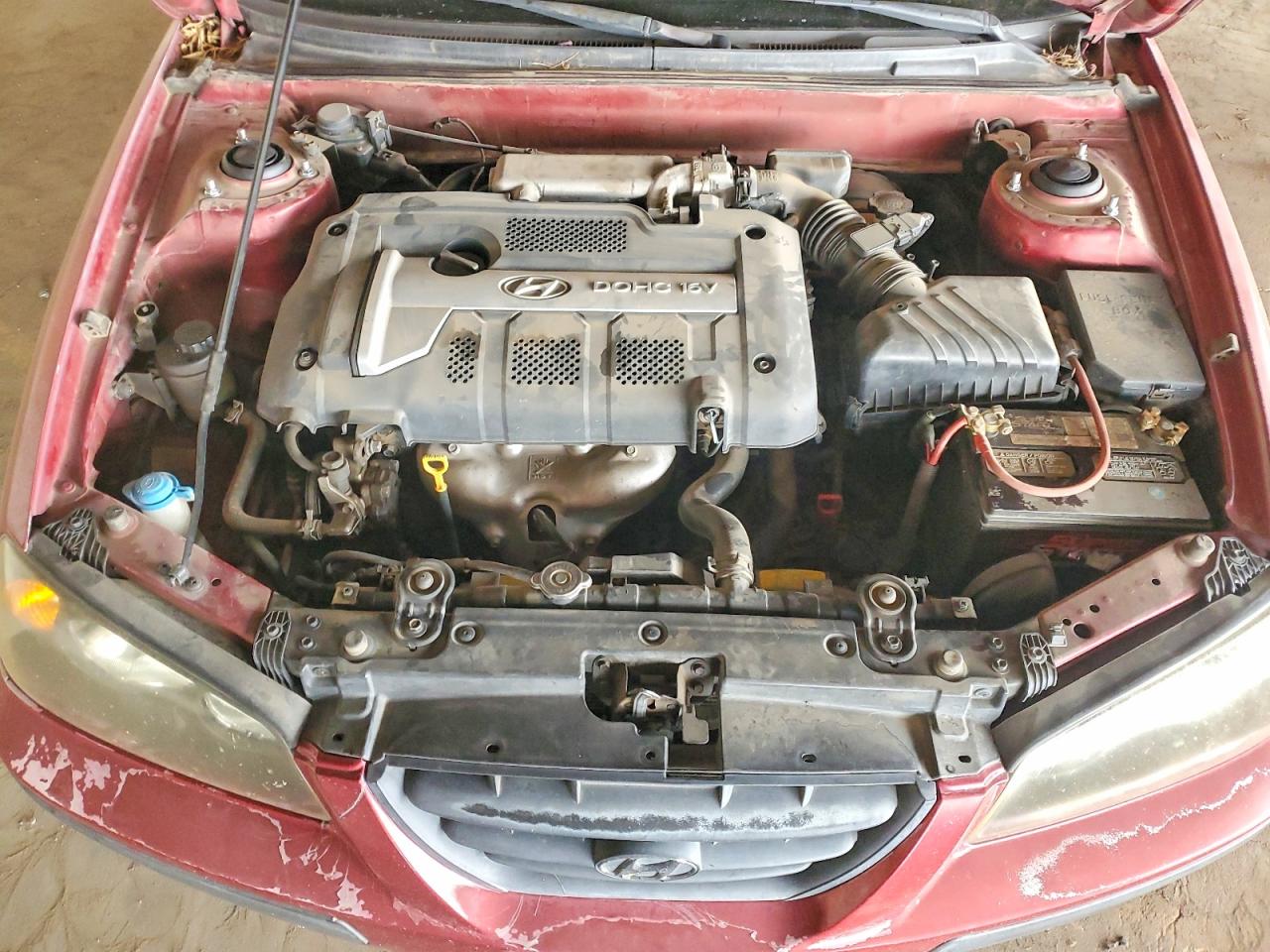 2004 Hyundai Elantra Gls Red vin: KMHDN46D84U919095