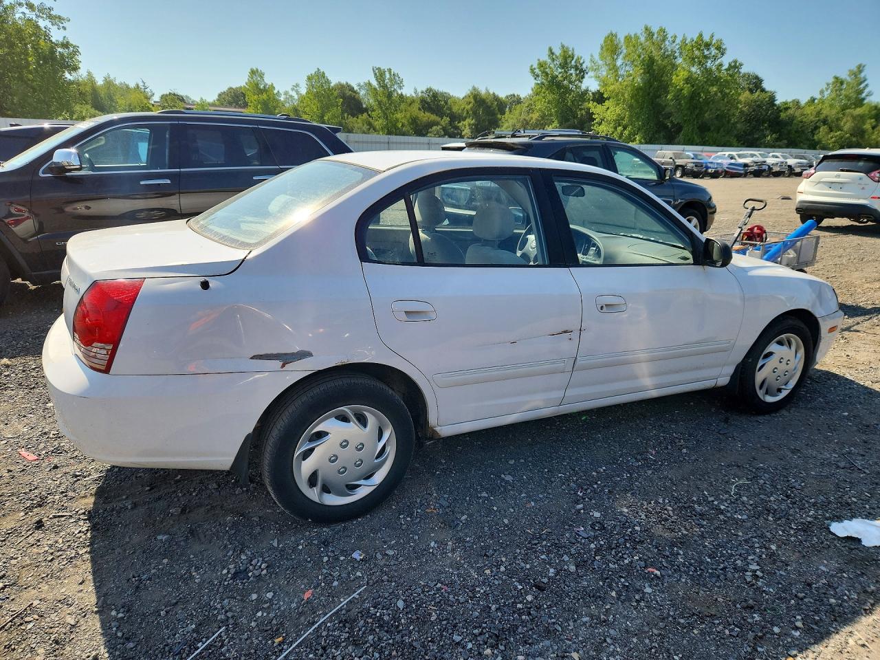 2005 Hyundai Elantra Gls Белый vin: KMHDN46D85U037538