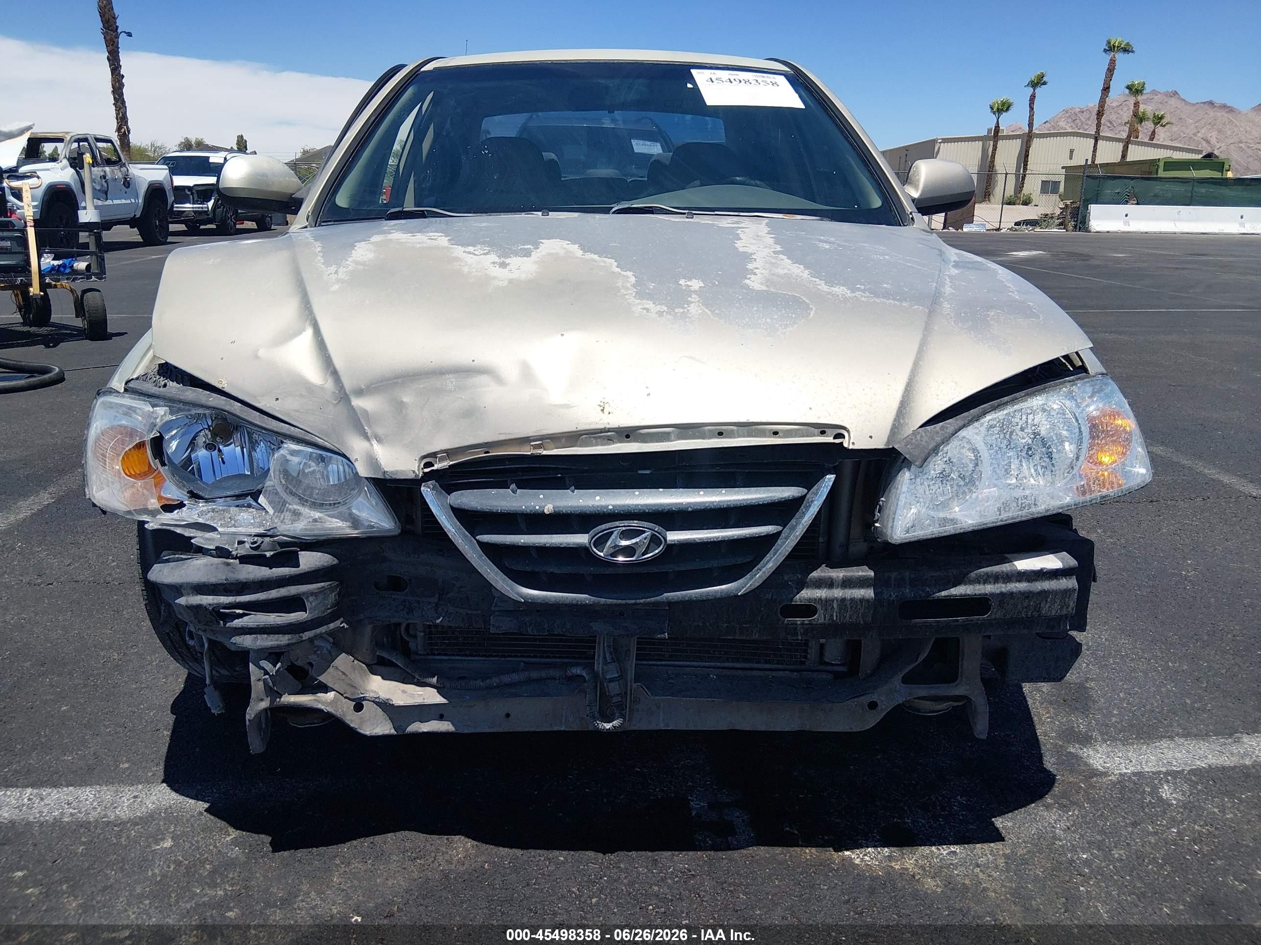 2005 Hyundai Elantra Gls/gt Gold vin: KMHDN46D85U087436