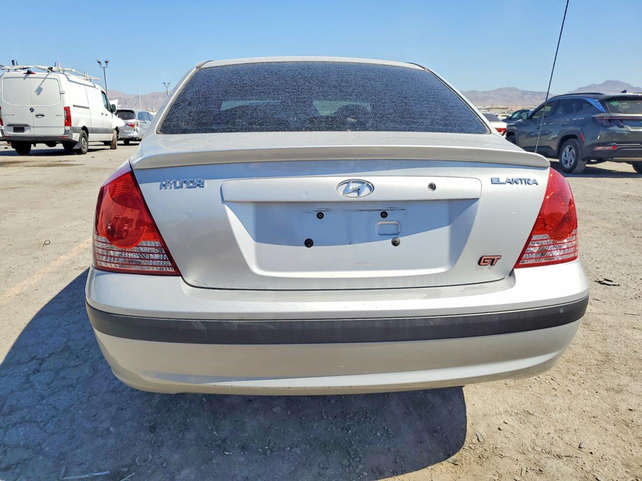 2005 Hyundai Elantra Gls Silver vin: KMHDN46D85U940191