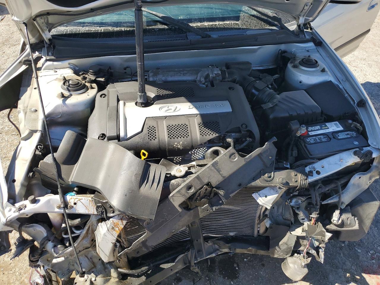 2005 Hyundai Elantra Gls Silver vin: KMHDN46D85U940191