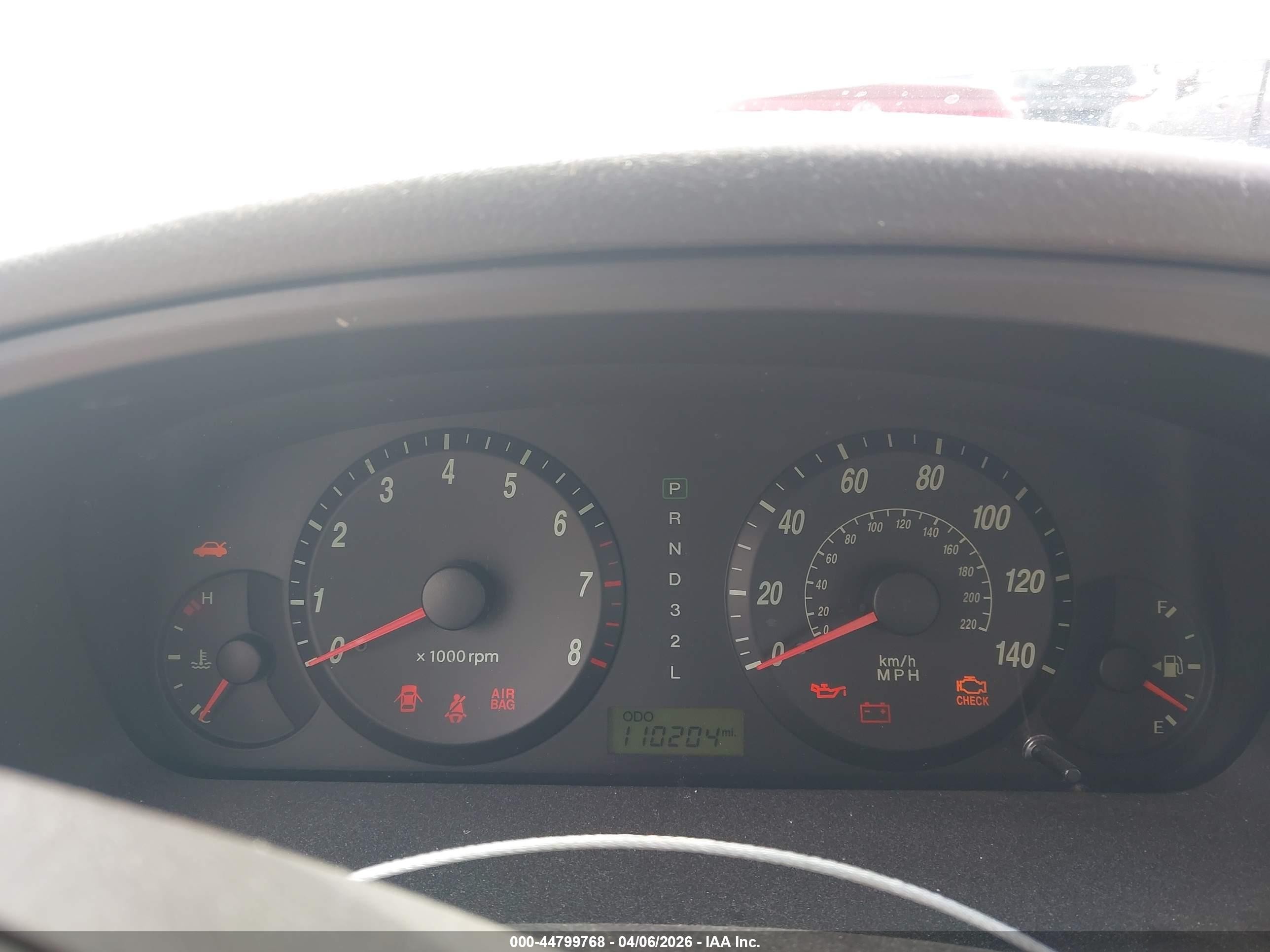 2005 Hyundai Elantra Gls/gt White vin: KMHDN46D85U975829