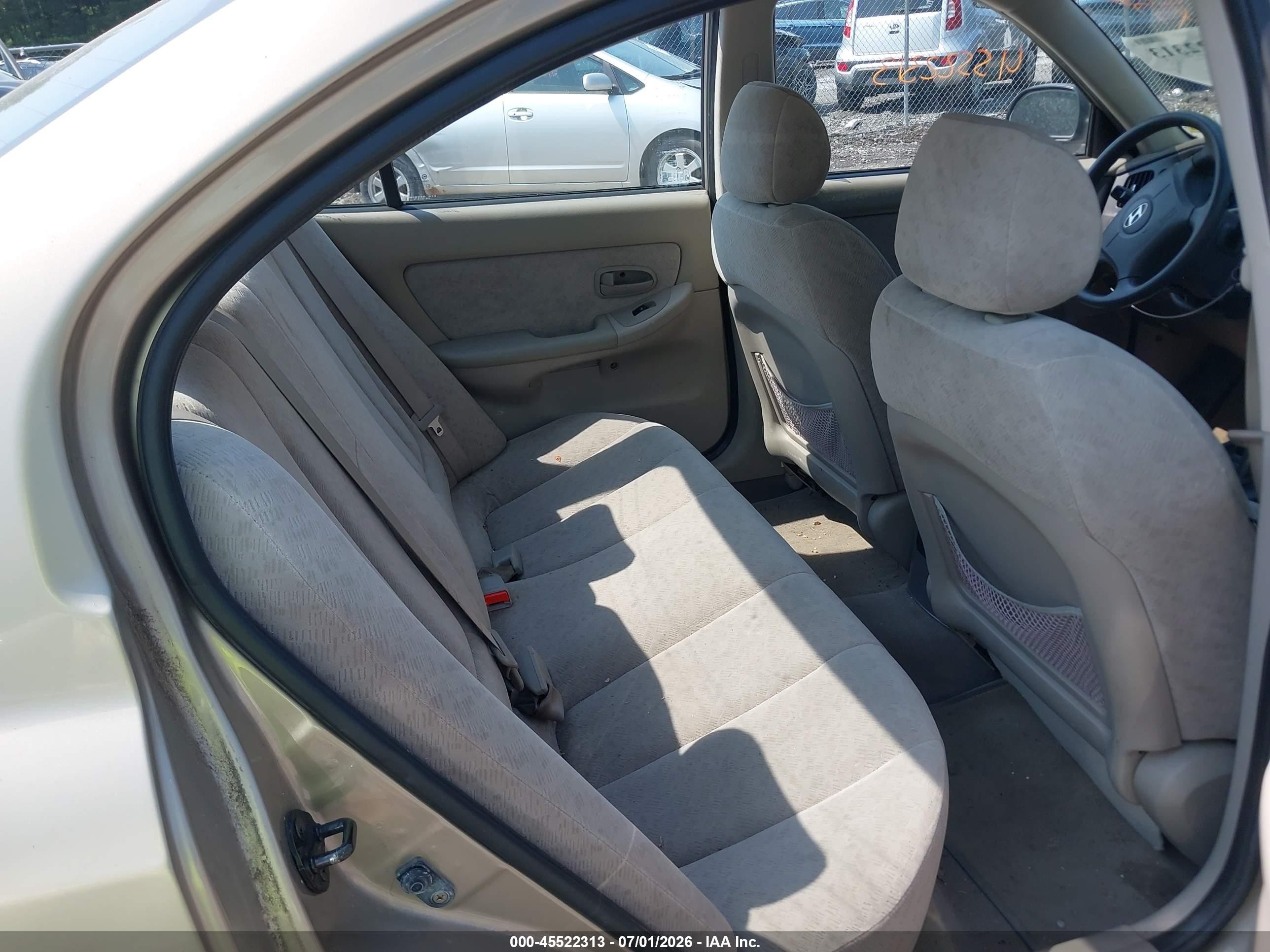 2006 Hyundai Elantra Gls/limited Gold vin: KMHDN46D86U221119