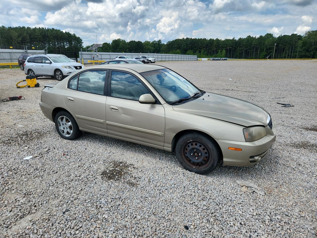 2006 Hyundai Elantra Gls Tan vin: KMHDN46D86U375989
