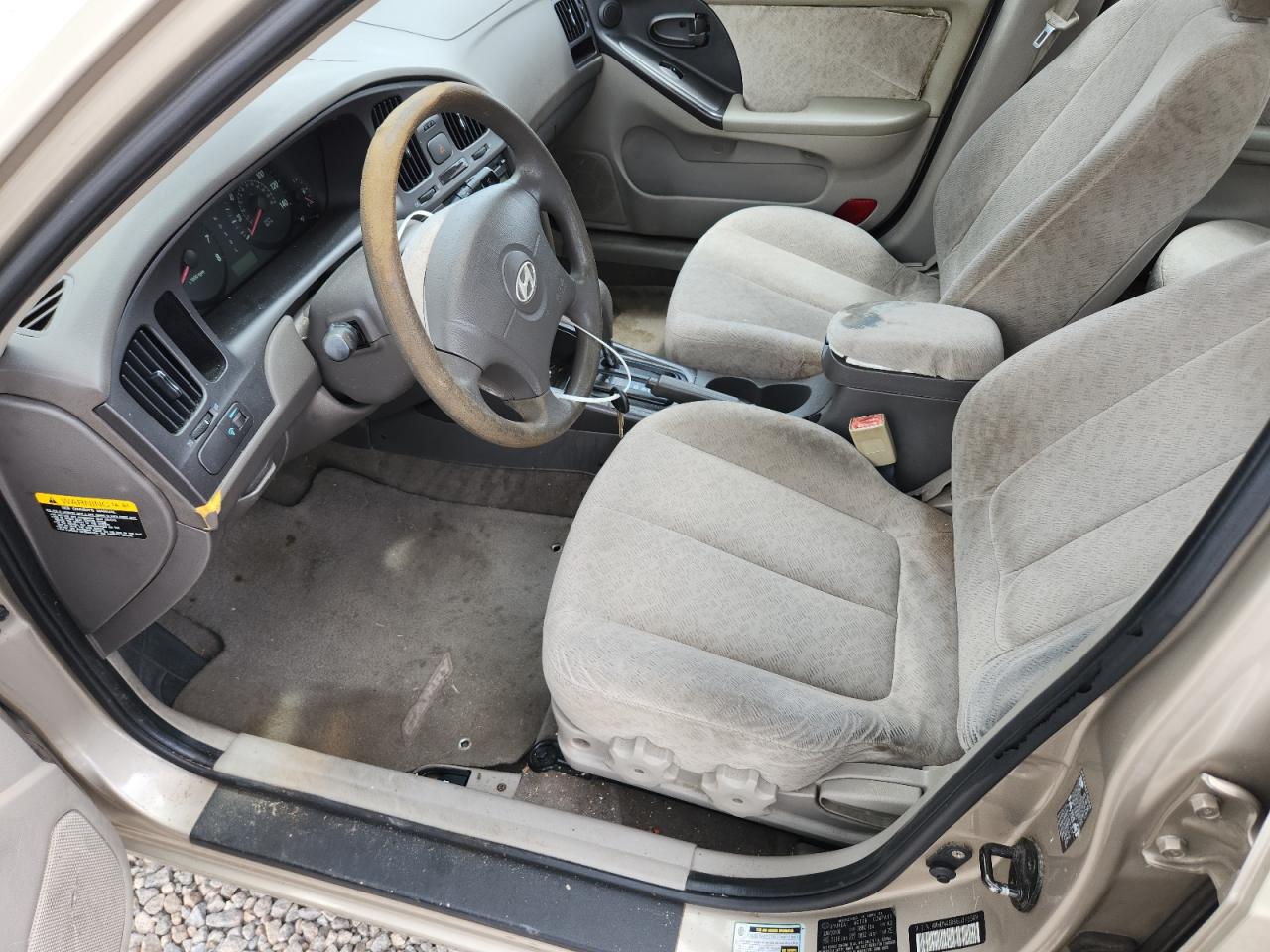 2006 Hyundai Elantra Gls Tan vin: KMHDN46D86U375989