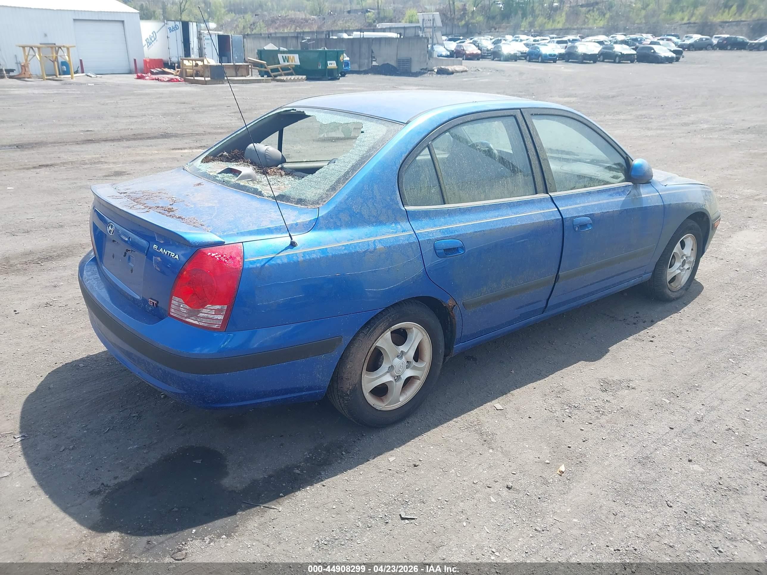 2004 Hyundai Elantra Gls/gt Blue vin: KMHDN46D94U756652