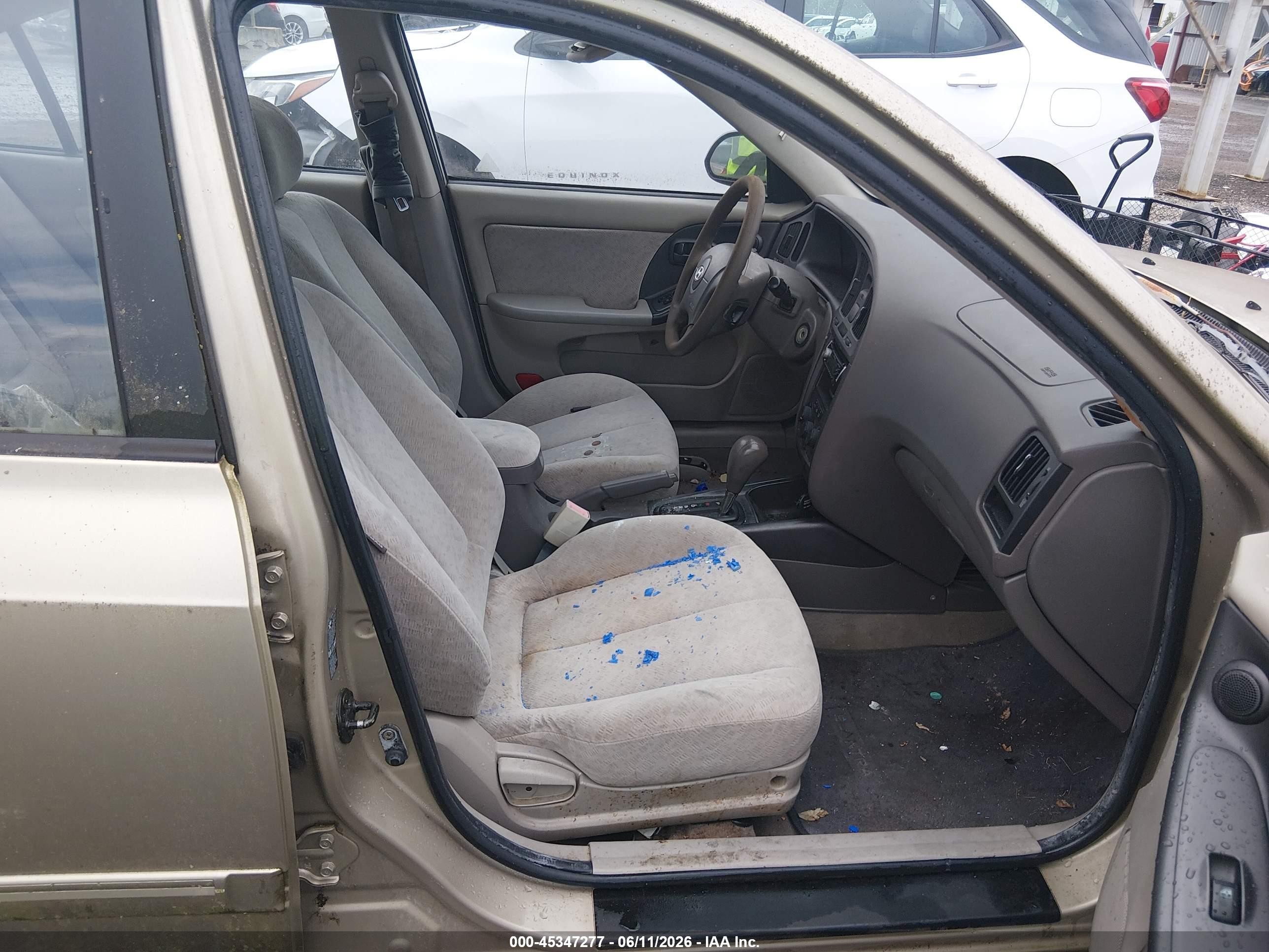 2005 Hyundai Elantra Gls/gt Gold vin: KMHDN46D95U067308