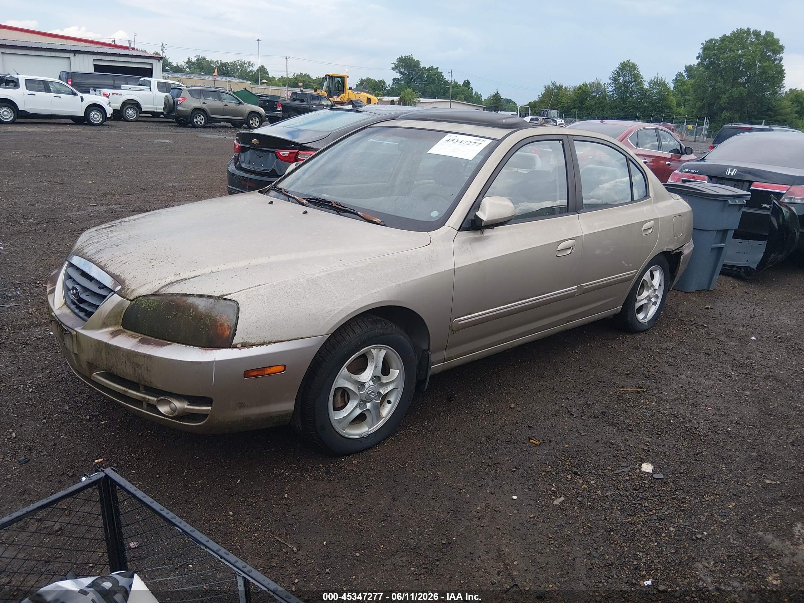 2005 Hyundai Elantra Gls/gt Gold vin: KMHDN46D95U067308