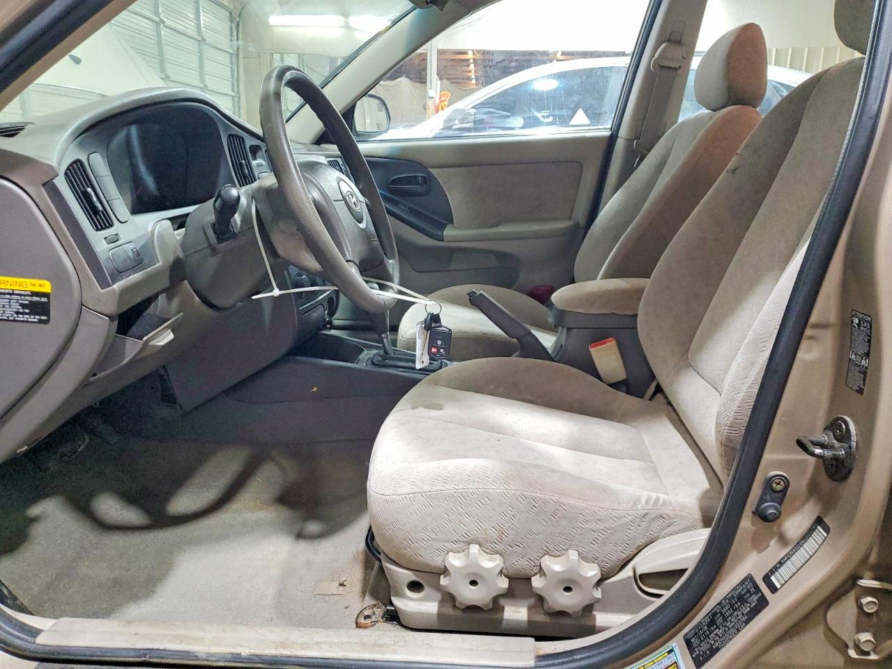 2006 Hyundai Elantra Gls Gold vin: KMHDN46D96U359784