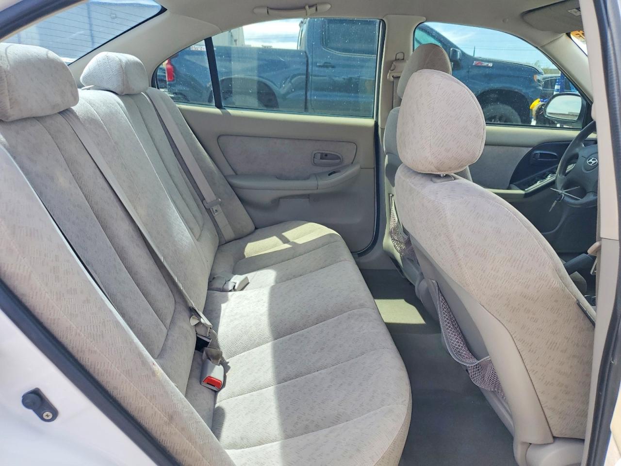 2006 Hyundai Elantra Gls White vin: KMHDN46D96U362913