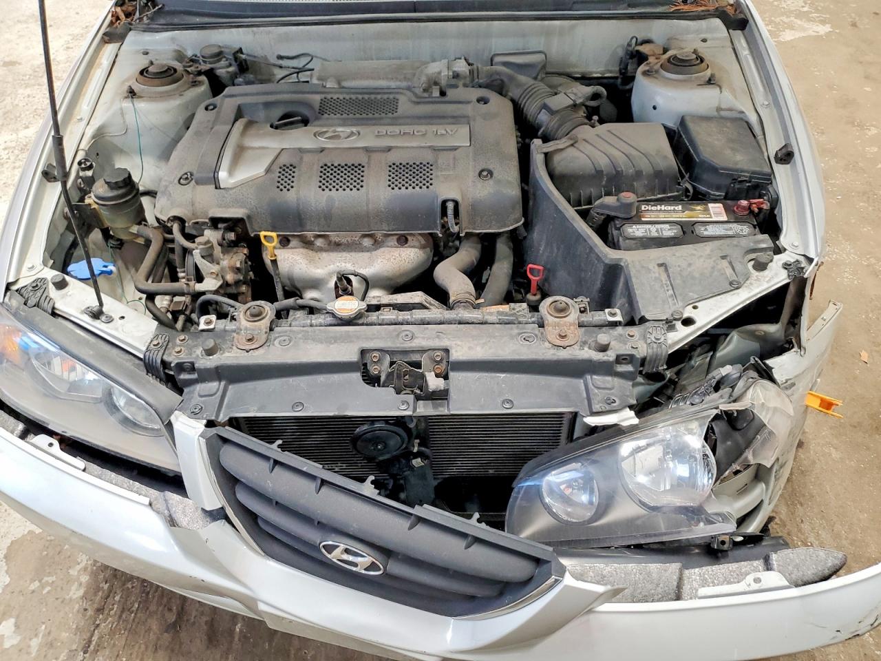2006 Hyundai Elantra Gls Silver vin: KMHDN46D96U373717