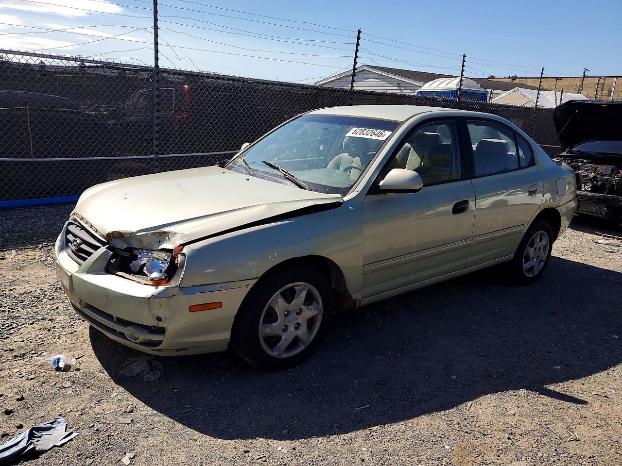 2004 Hyundai Elantra Gls Green vin: KMHDN46DX4U710215