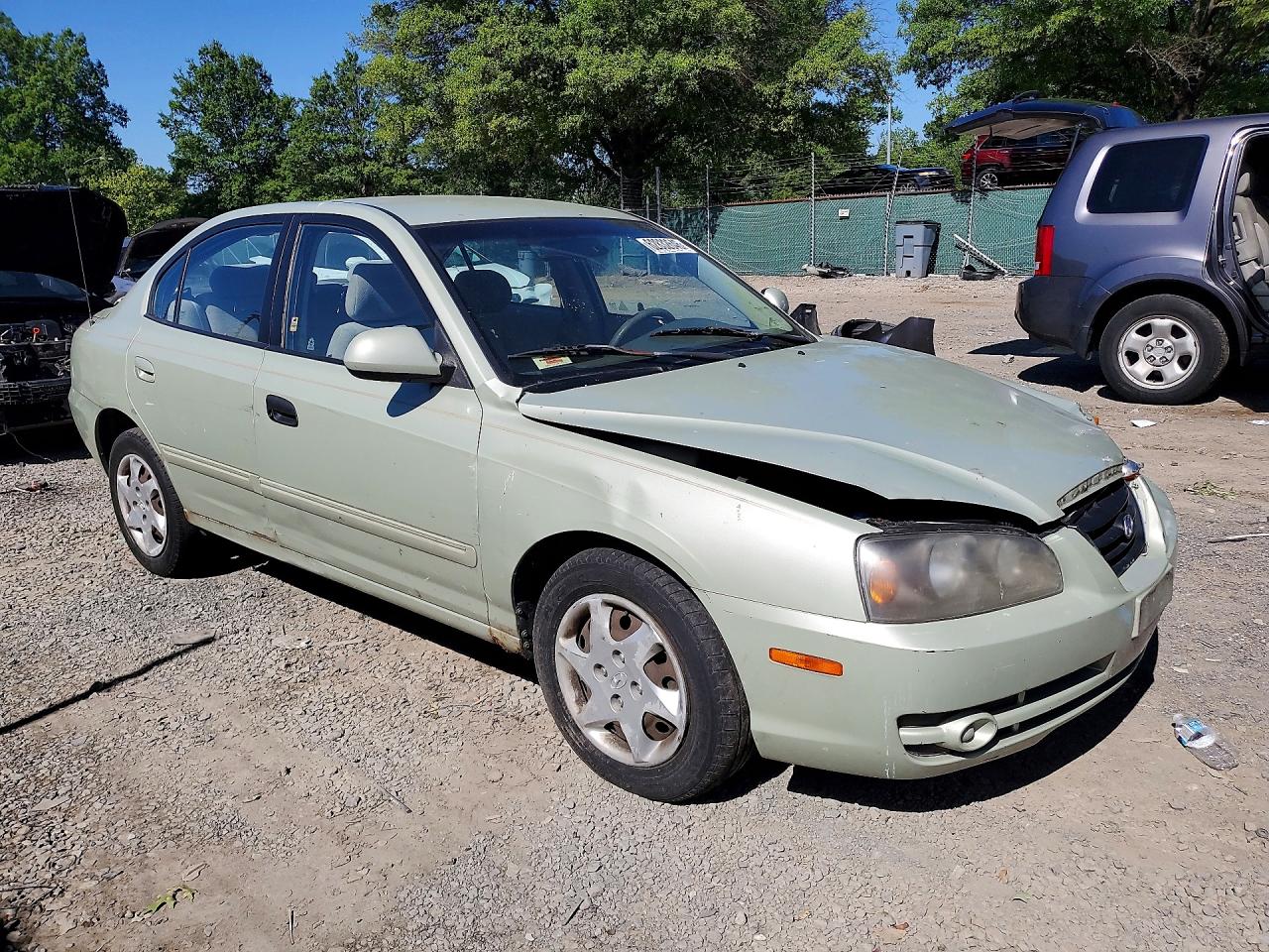 2004 Hyundai Elantra Gls Green vin: KMHDN46DX4U710215