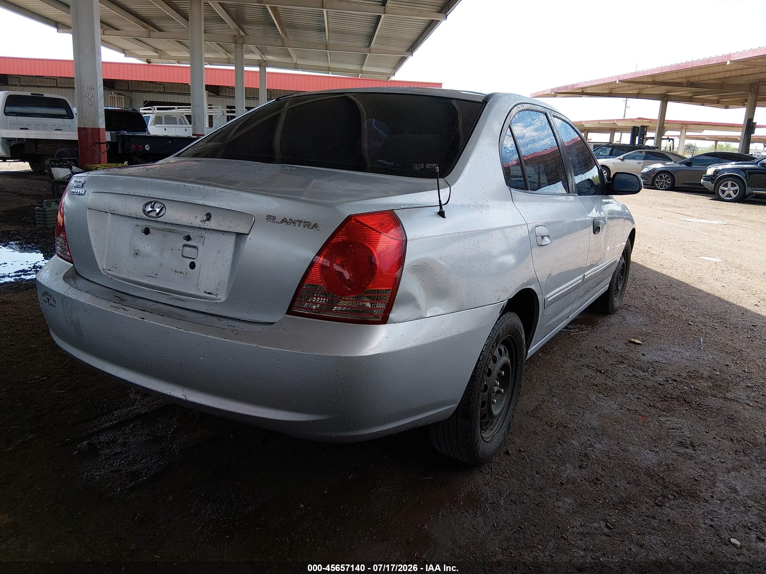 2004 Hyundai Elantra Gls/gt Gray vin: KMHDN46DX4U712322
